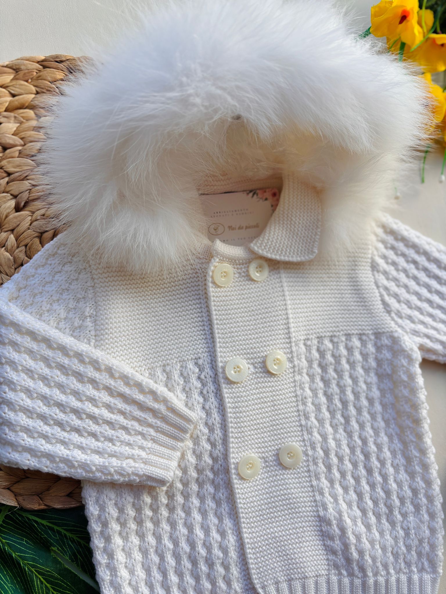 CAPPOTTO IN LANA PURA CON CAPPUCCIO E BORDO PELLICCIA VANIGLIA - Noi da piccoli