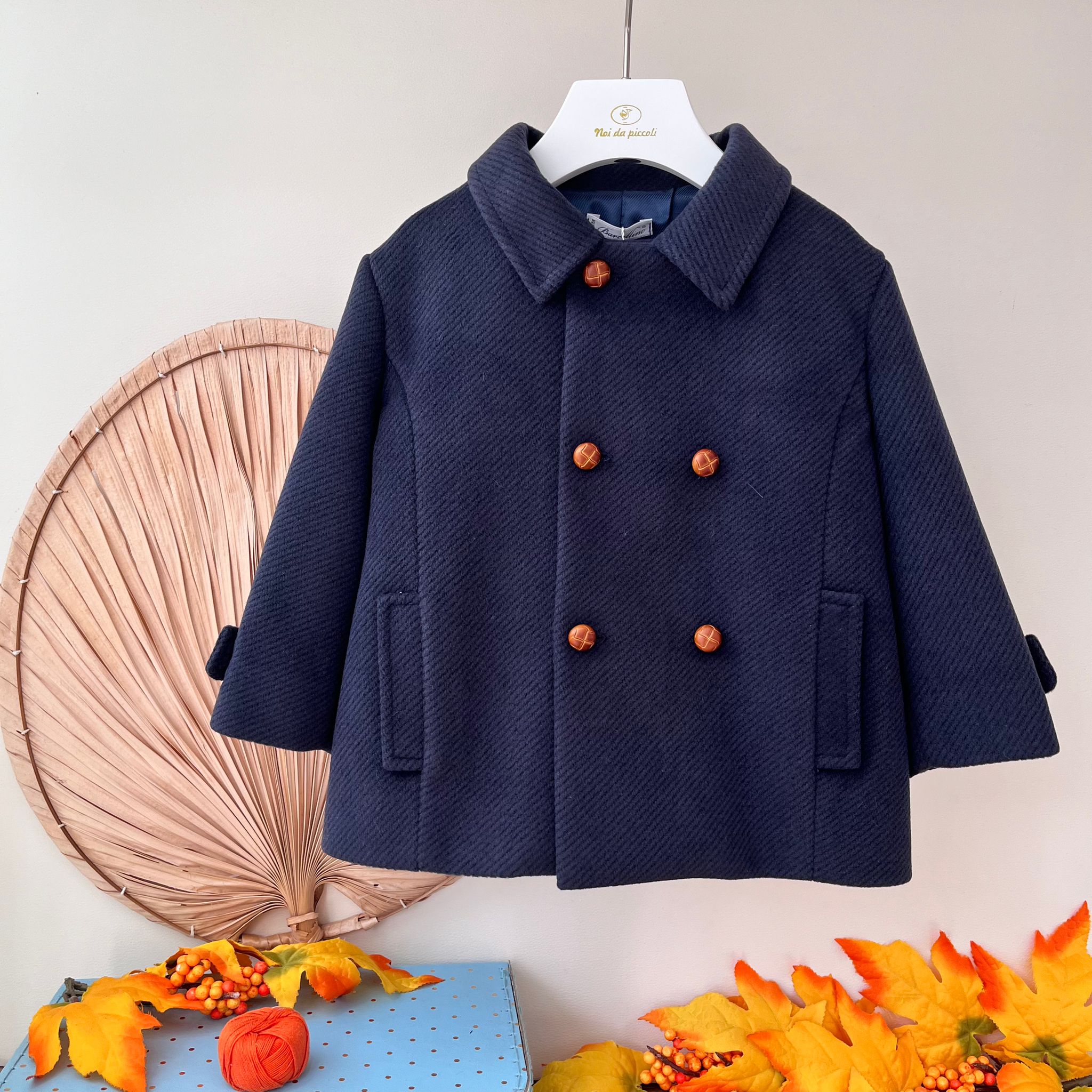 CAPPOTTO IN PANNO BOTTONI LEGNO BLU - Noi da piccoli
