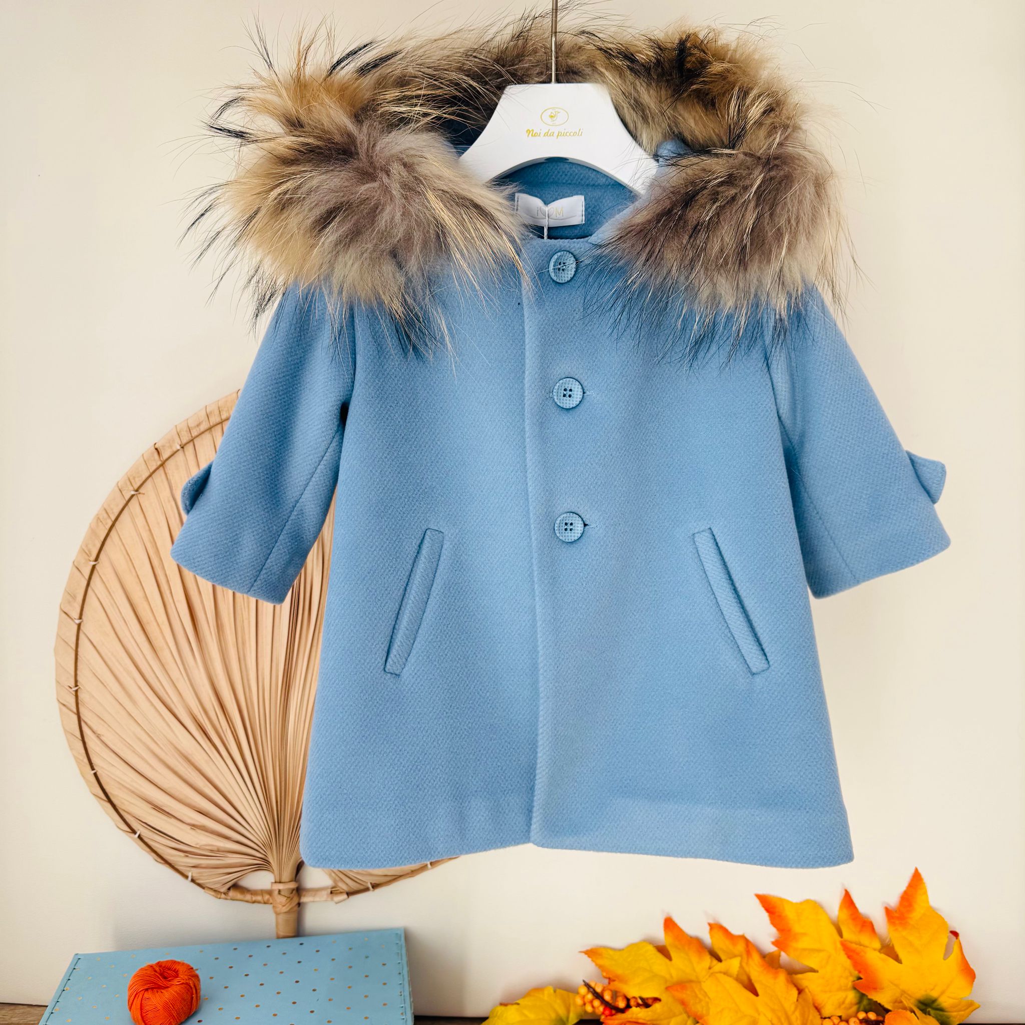 CAPPOTTO IN PANNO CO CAPPUCCIO IN PELLICCIA CIELO - Noi da piccoli