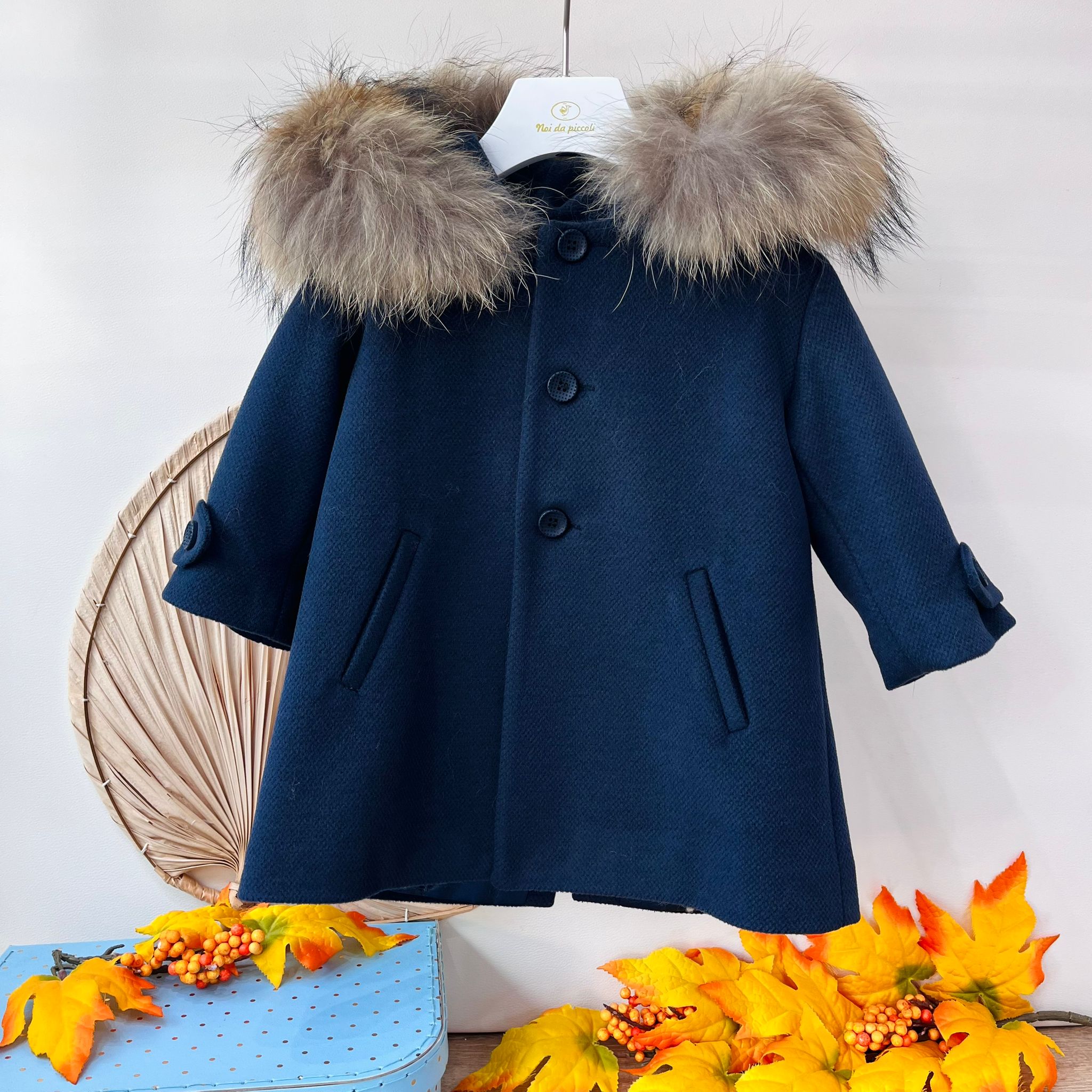 CAPPOTTO IN PANNO CON CAPPUCCIO IN PELLICCIA BLU NOTTE - Noi da piccoli