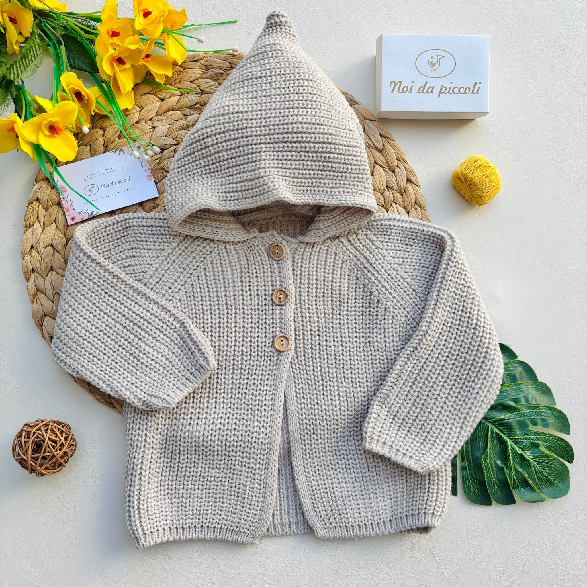 CARDIGAN IN LANA CON BOTTONCINI BEIGE - Noi da piccoli