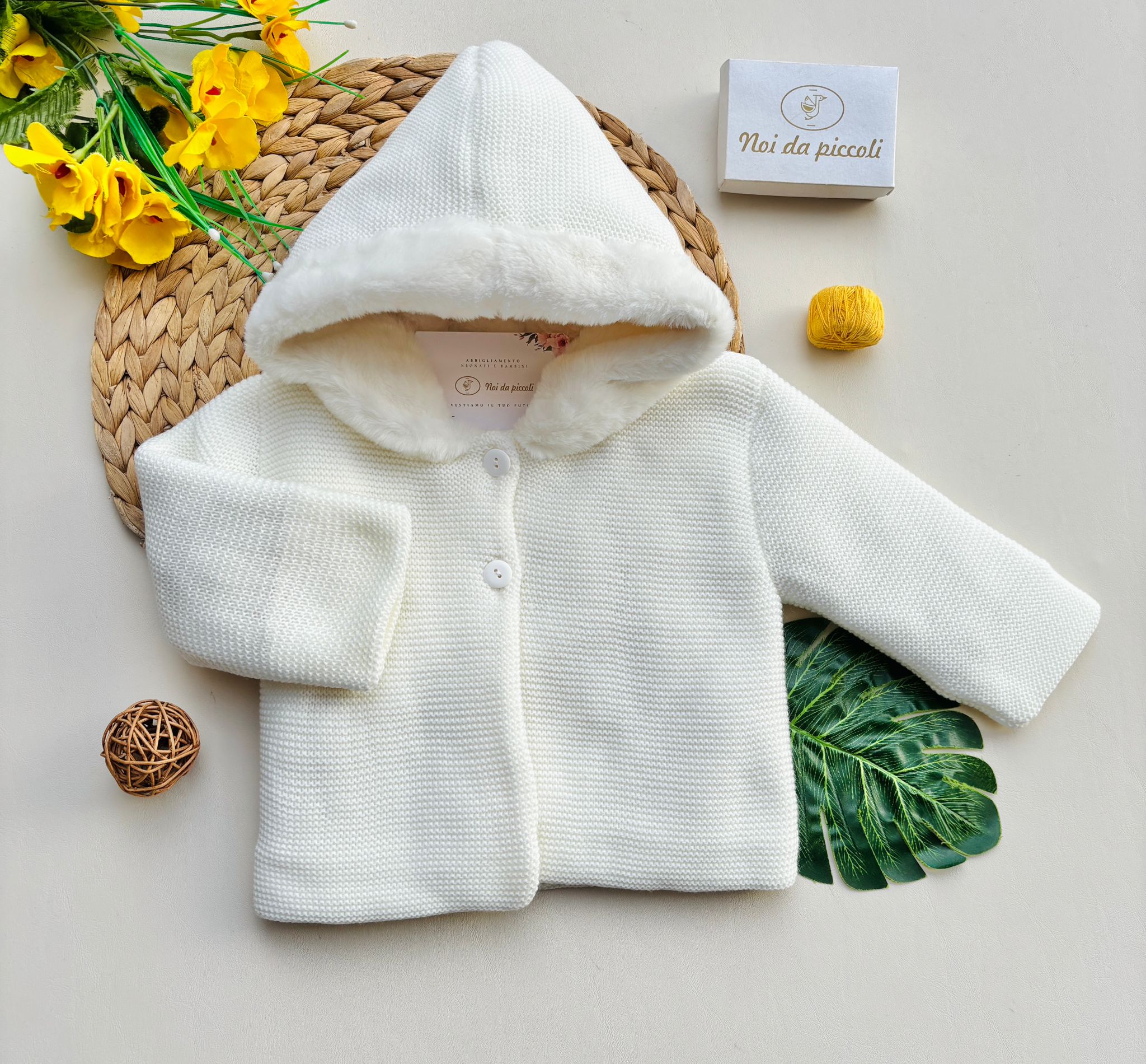 CARDIGAN PELLICCIOSO CON CAPPUCCIO PERLA - Noi da piccoli