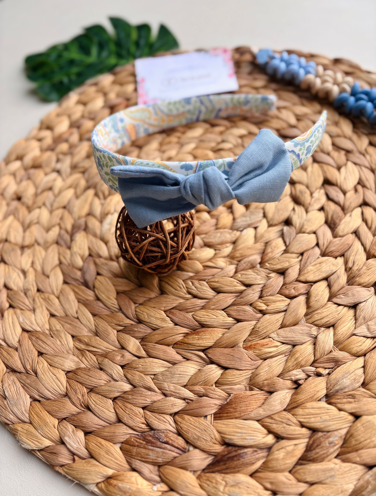 CERCHIETTO CON DISEGNINI E FIOCCHETTINO CIELO - Noi da piccoli