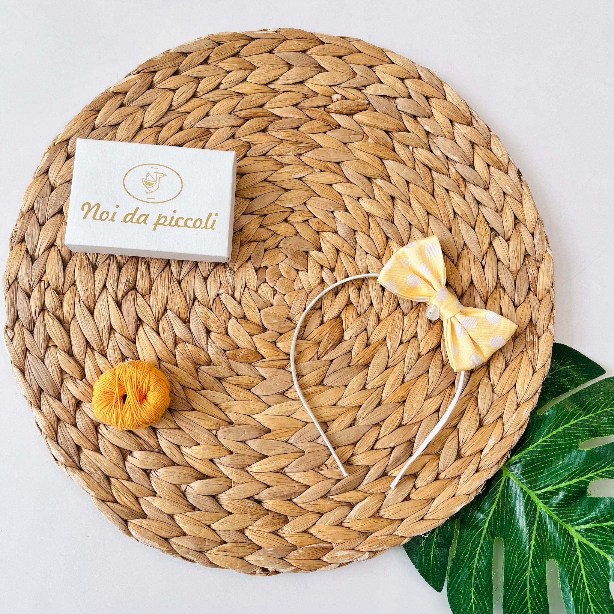 CERCHIETTO FIOCCHETTO GIALLO - Noi da piccoli