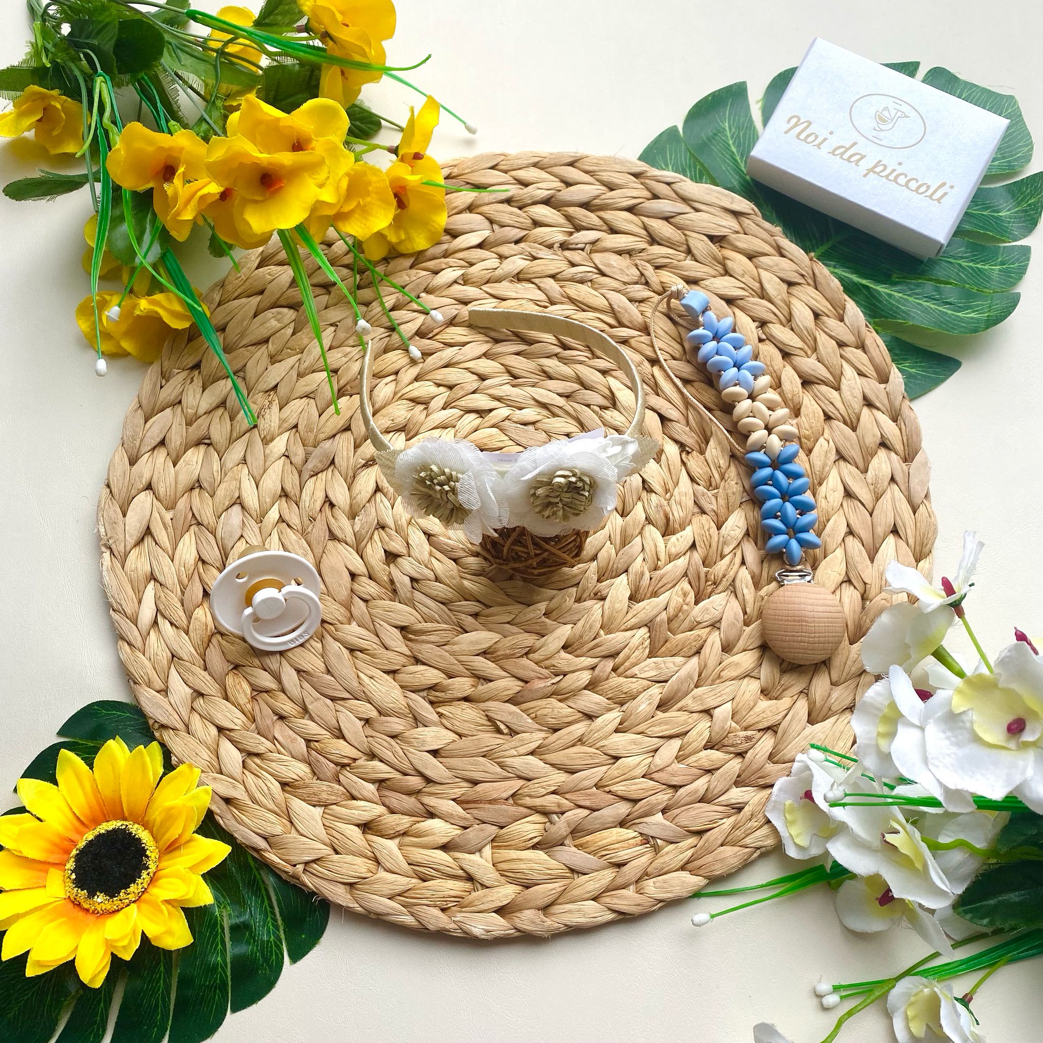 CERCHIETTO IN COLORAZIONE CHAMPAGNE CON FIORELLINI - Noi da piccoli