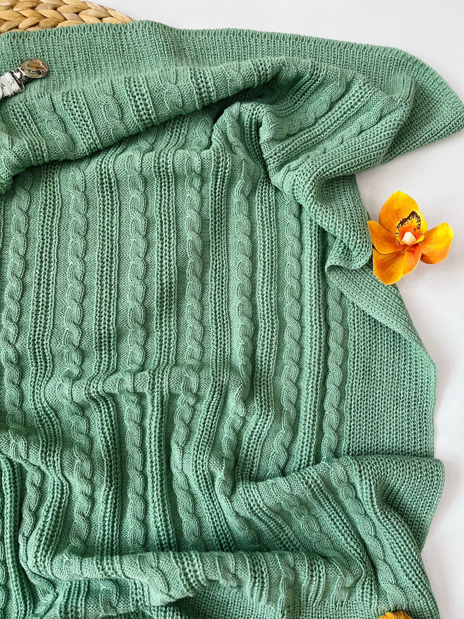 COEPRTINA INTRECCIO VERDE DELICATO FILATO CALDO - Noi da piccoli