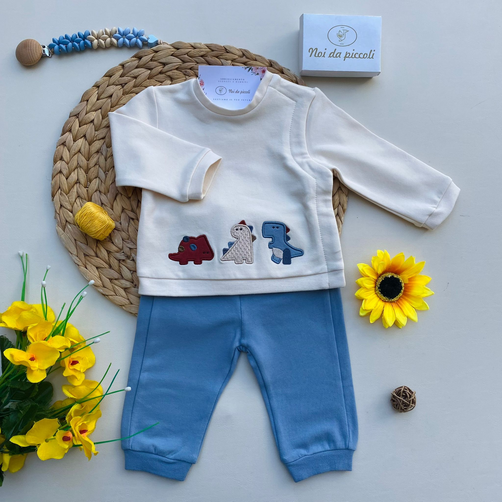 COMPLETO 2 PZ CON DINOSAURI FILATO CALDO CIELO - Noi da piccoli