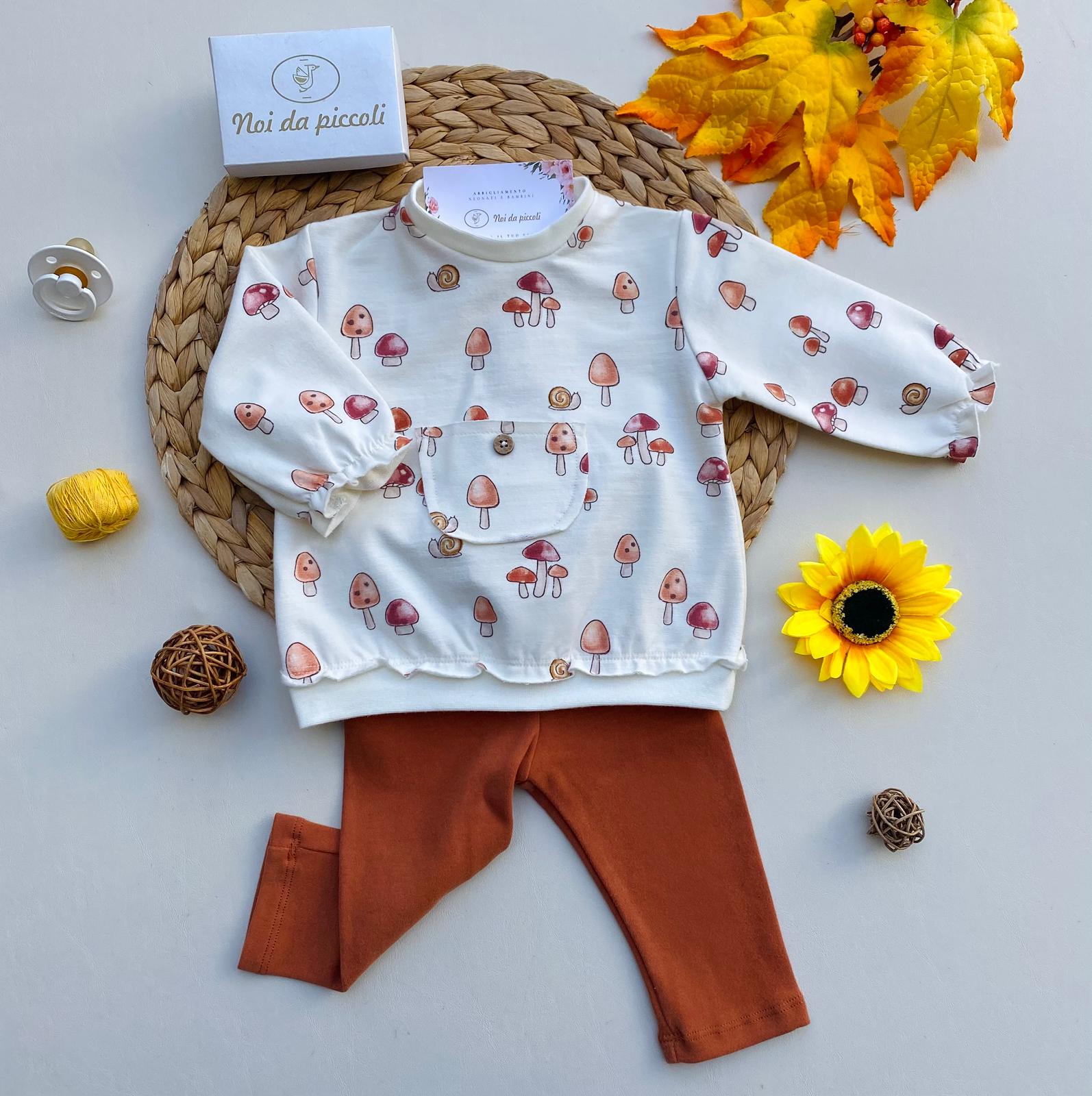 COMPLETO 2 PZ CON DISEGNINI FILATO CALDO CANELA - Noi da piccoli