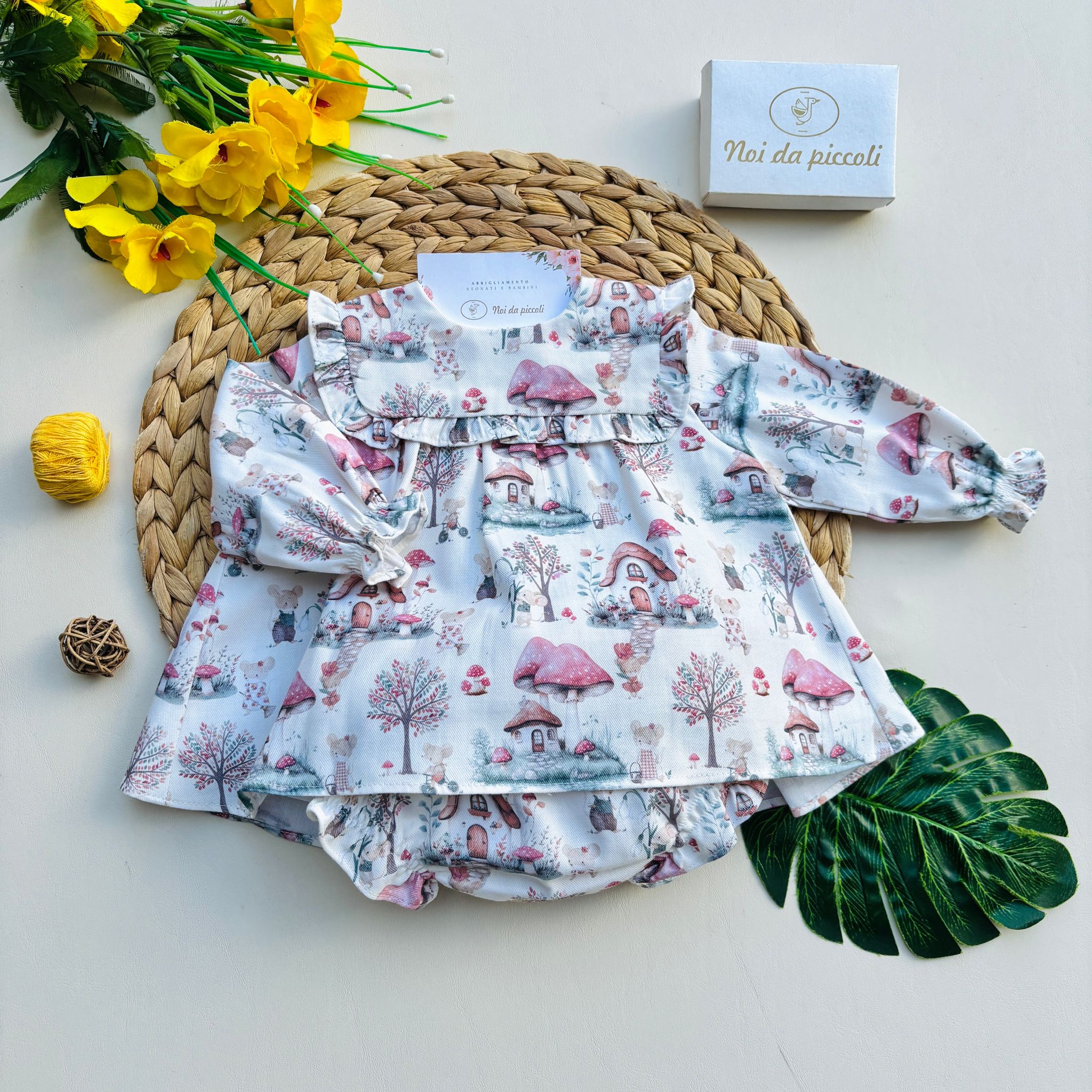 COMPLETO 2 PZ CON FUNGHETTI COLORATI CREMA - Noi da piccoli