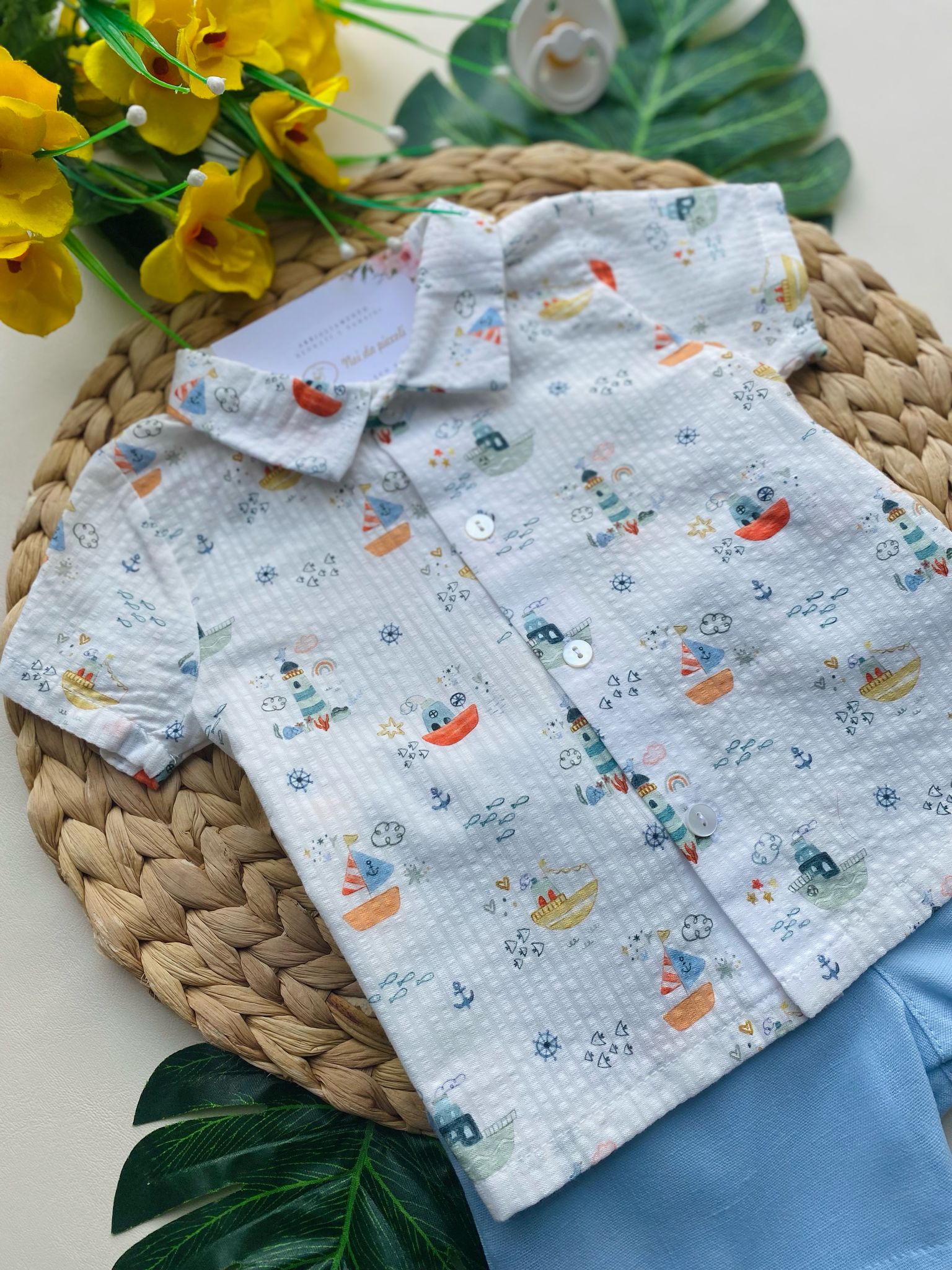 completo 2 pz con pantaloncino cielo e magliettina a fantasia - Noi da piccoli