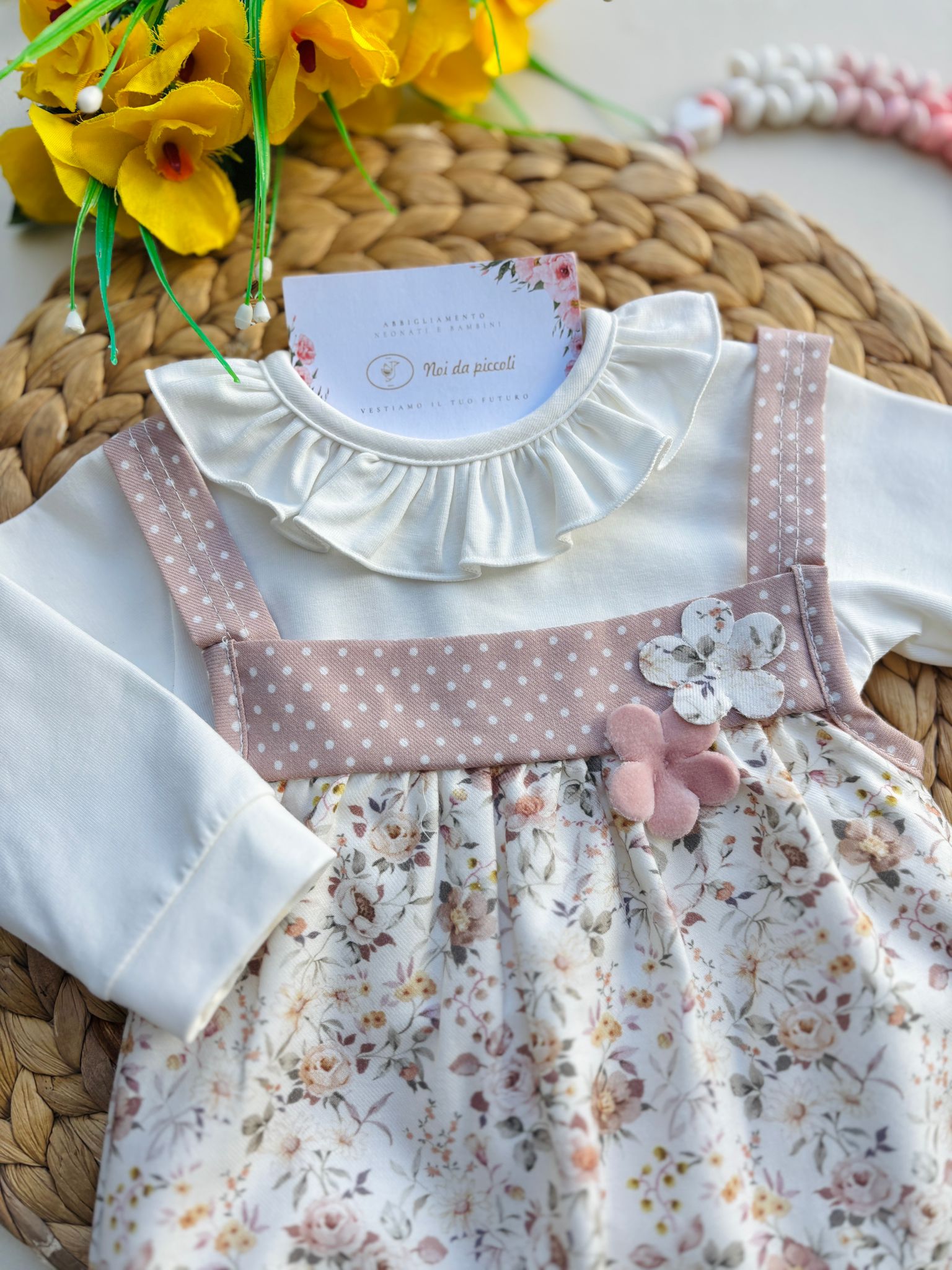 COMPLETO 2 PZ IN CALDO COTONE CON FIORELLINI PANNA ROSA - Noi da piccoli