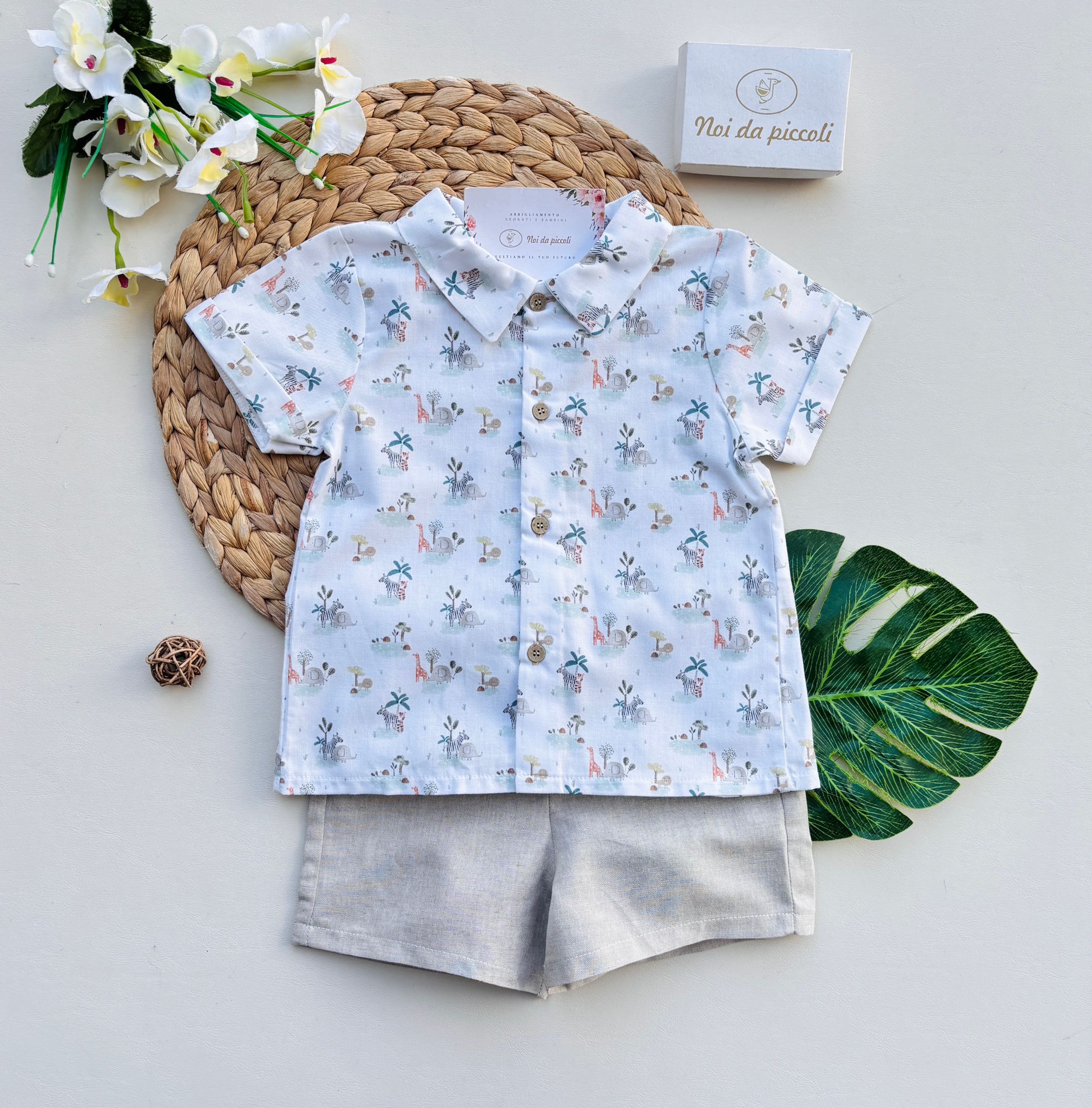 COMPLETO 2 PZ IN COTONE CON ANIMALI SAVANA BIANCO BEIGE - Noi da piccoli