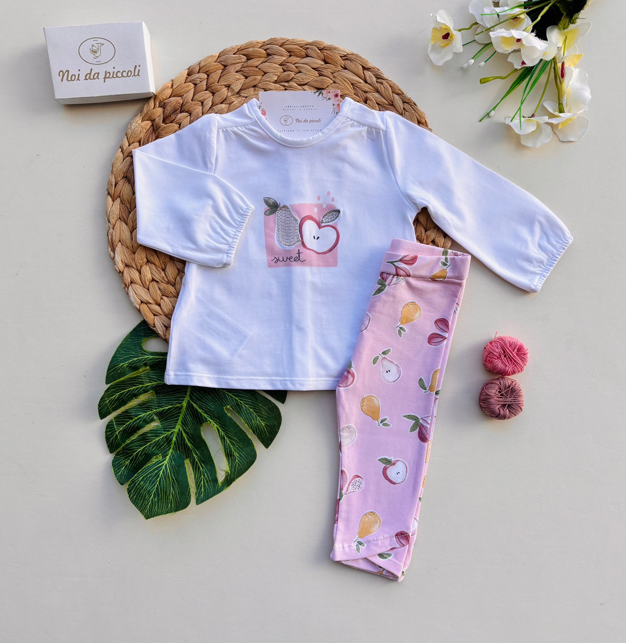 COMPLETO 2 PZ IN COTONE FRUTTA BIANCO ROSA - Noi da piccoli