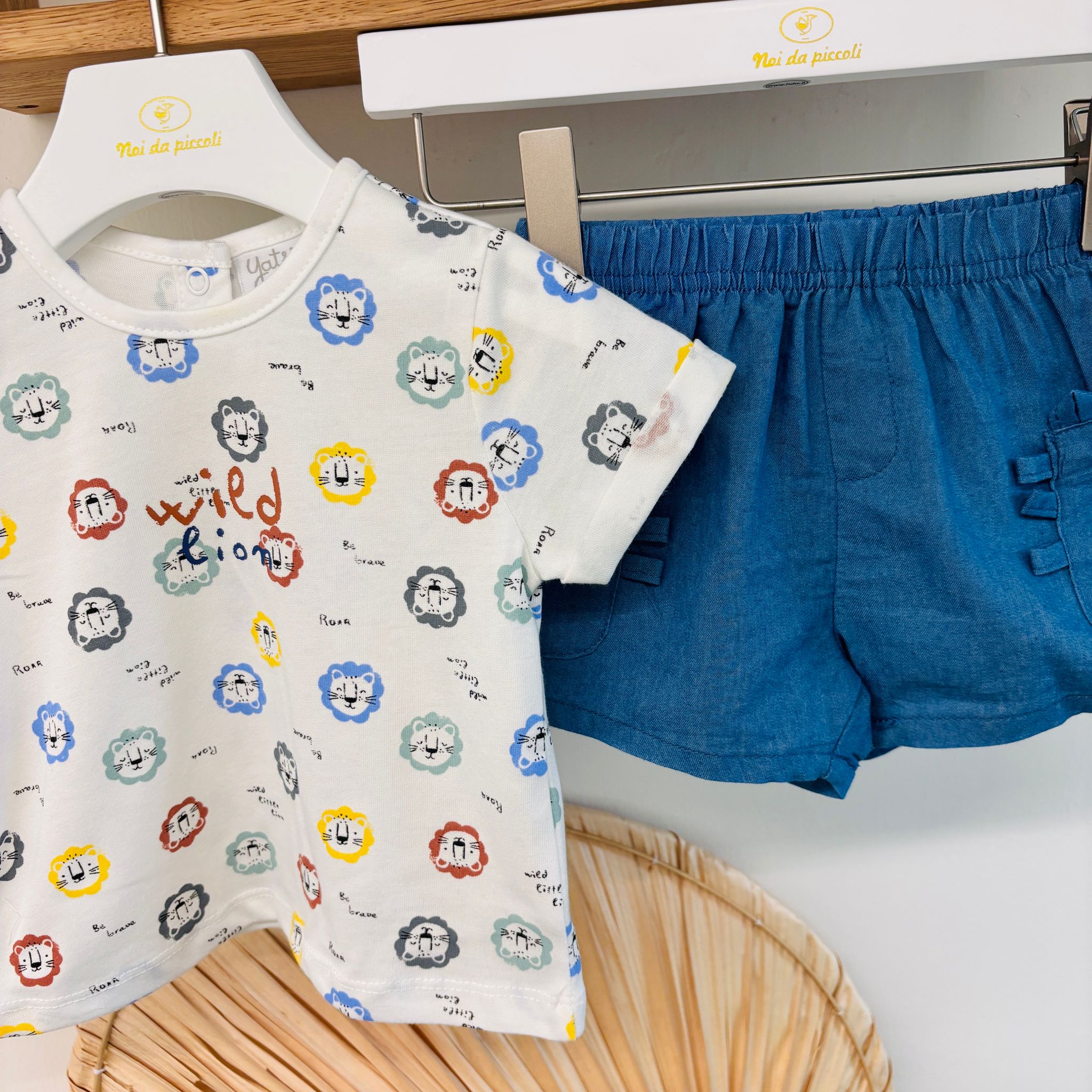 COMPLETO 2 PZ IN COTONE TIGRI BIANCO BLU - Noi da piccoli