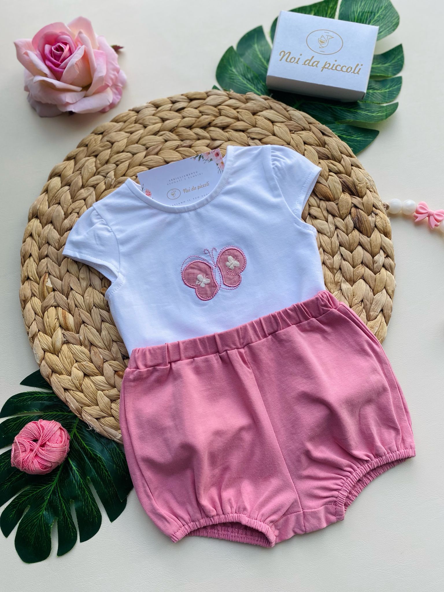 completo 2 pz MAGLIETTINA BIANCA E CULOTTINA ROSA - Noi da piccoli