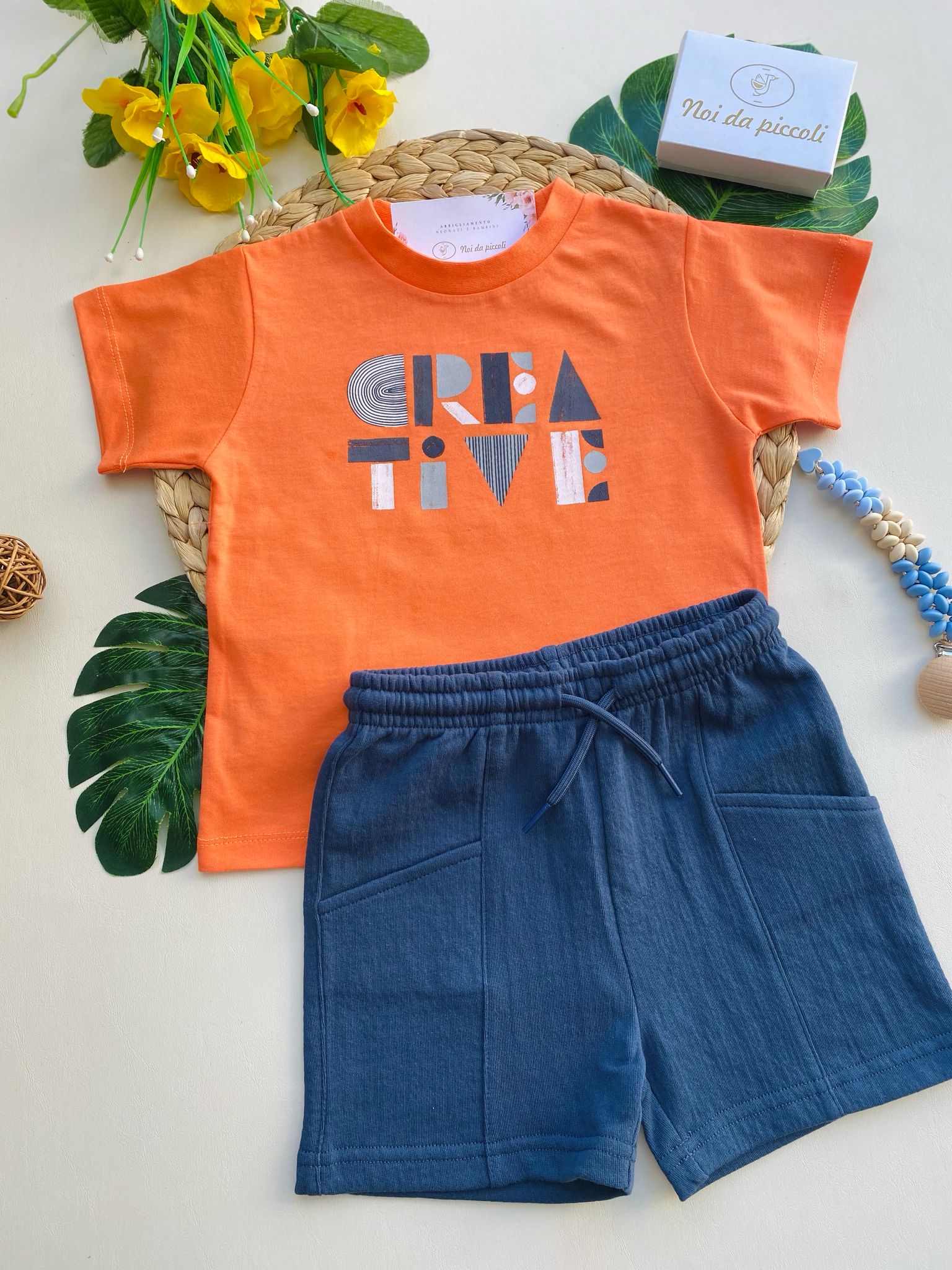 completo 2 pz magliettina corallo e pantaloncino blu - Noi da piccoli