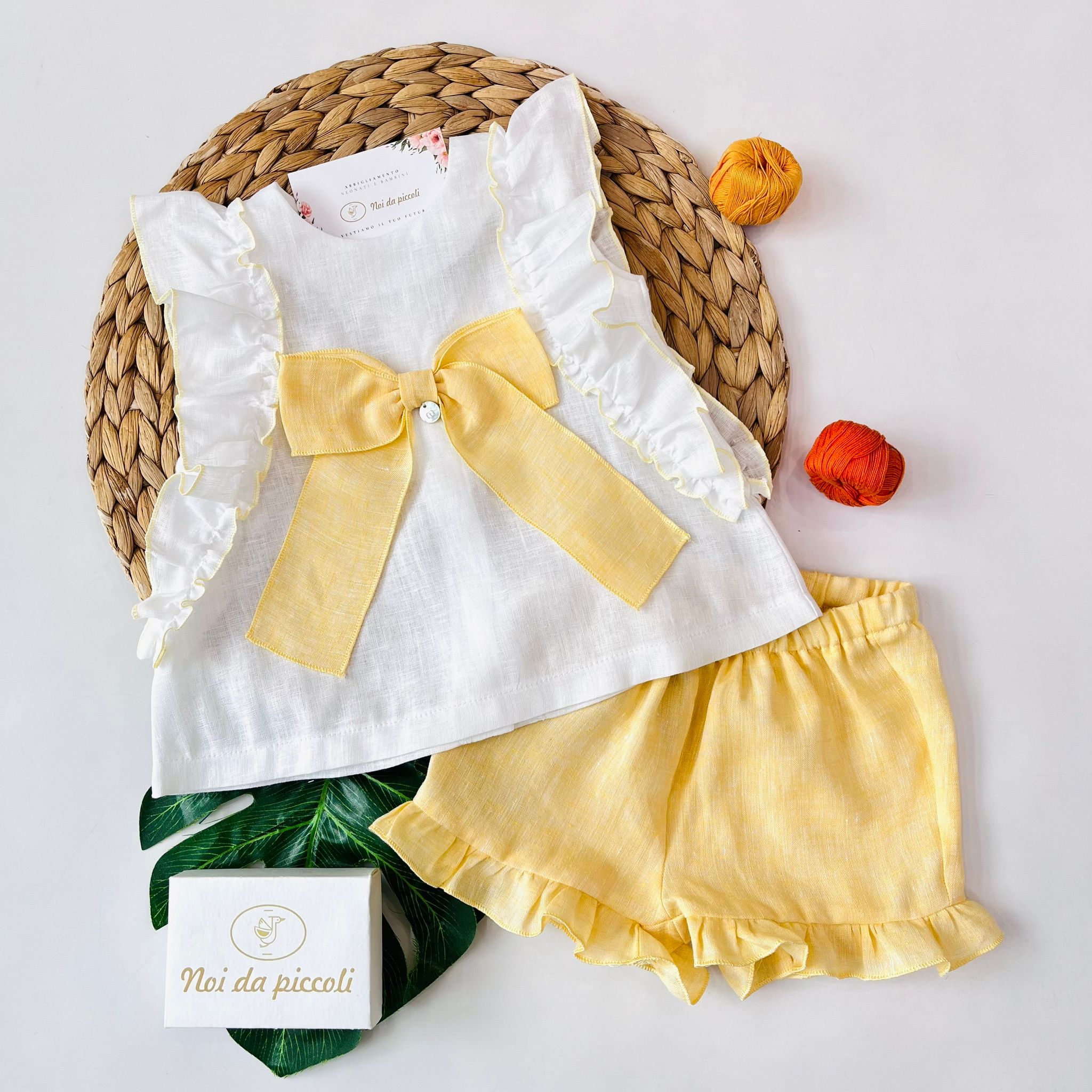 COMPLETO 2 PZ PROFUMO D'ESTATE 100% lino GIALLO - Noi da piccoli