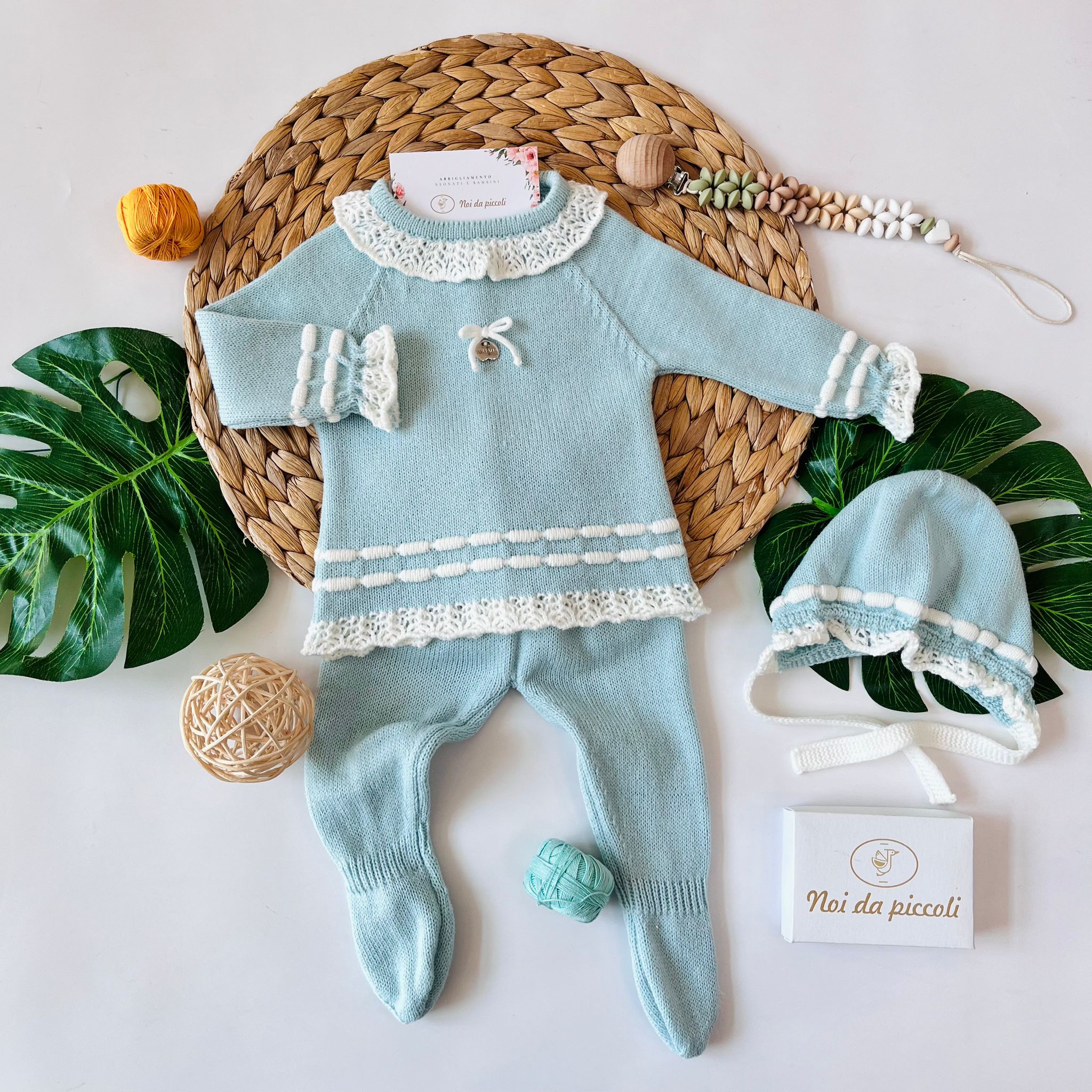 COMPLETO 2PZ CON CUFFIETTA FILATO CALDO 100% ACRILICO AGATEA - Noi da piccoli