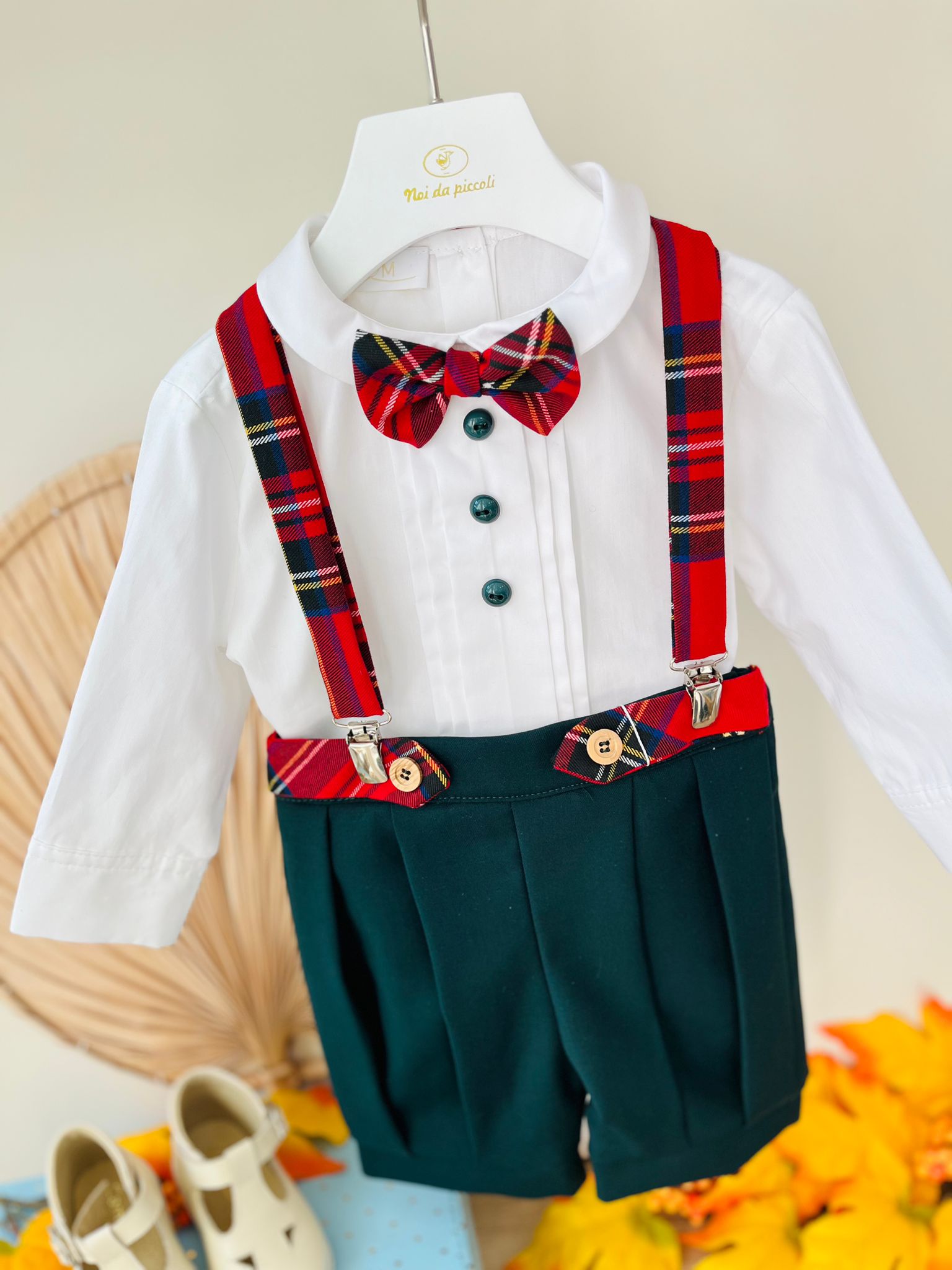 COMPLETO 3 PZ CERIMONIALE CON PAPILLON E BRETELLE IN TARTAN BIANCO VERDE - Noi da piccoli