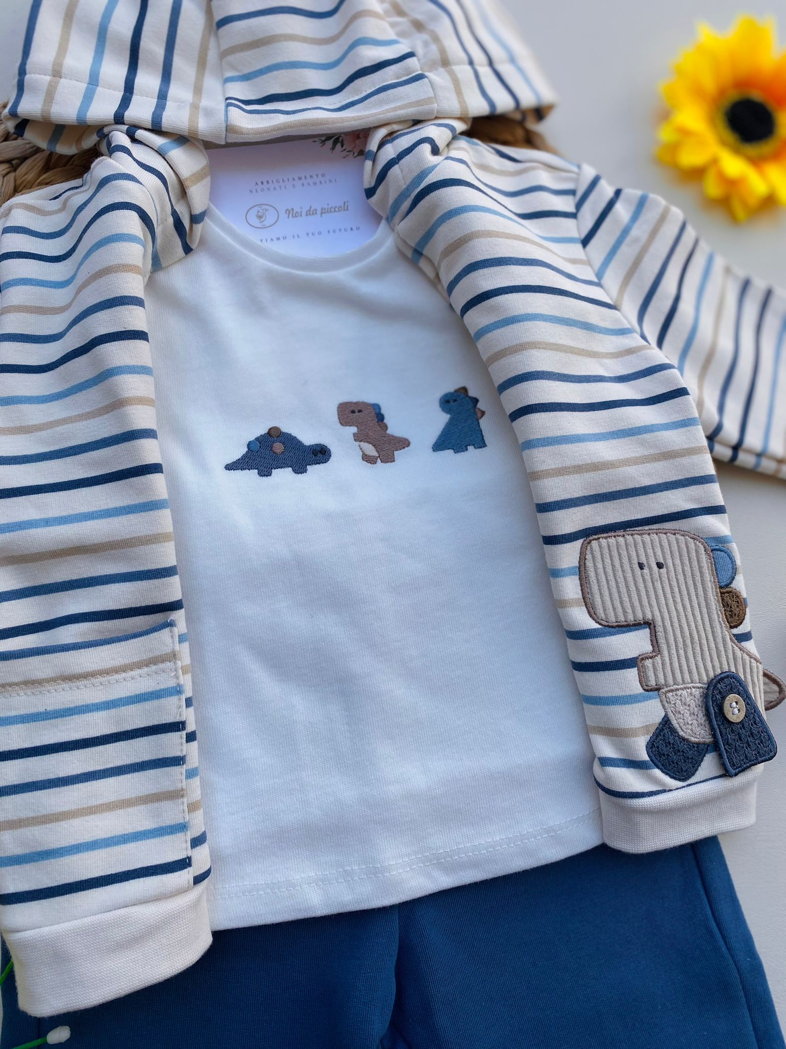 COMPLETO 3 PZ CON DINOSAURI FILATO CALDO avion - Noi da piccoli