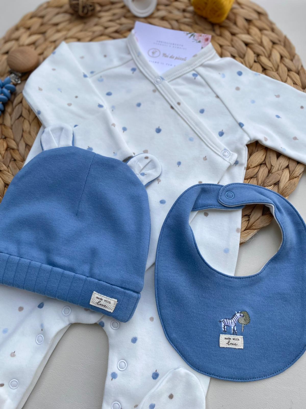 COMPLETO 3 PZ CON DISEGNINI FILATO CALDO Bianco Cielo - Noi da piccoli