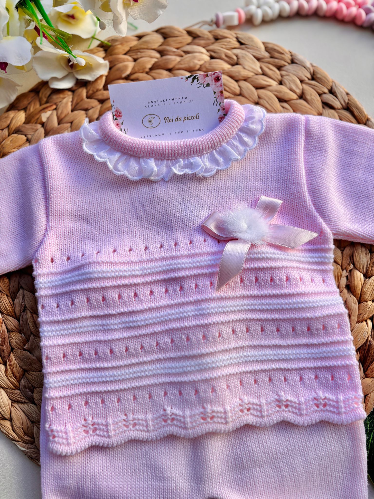 COMPLETO 3 PZ FIOCCO E PONPOM FILATO CALDO ROSA BABY - Noi da piccoli