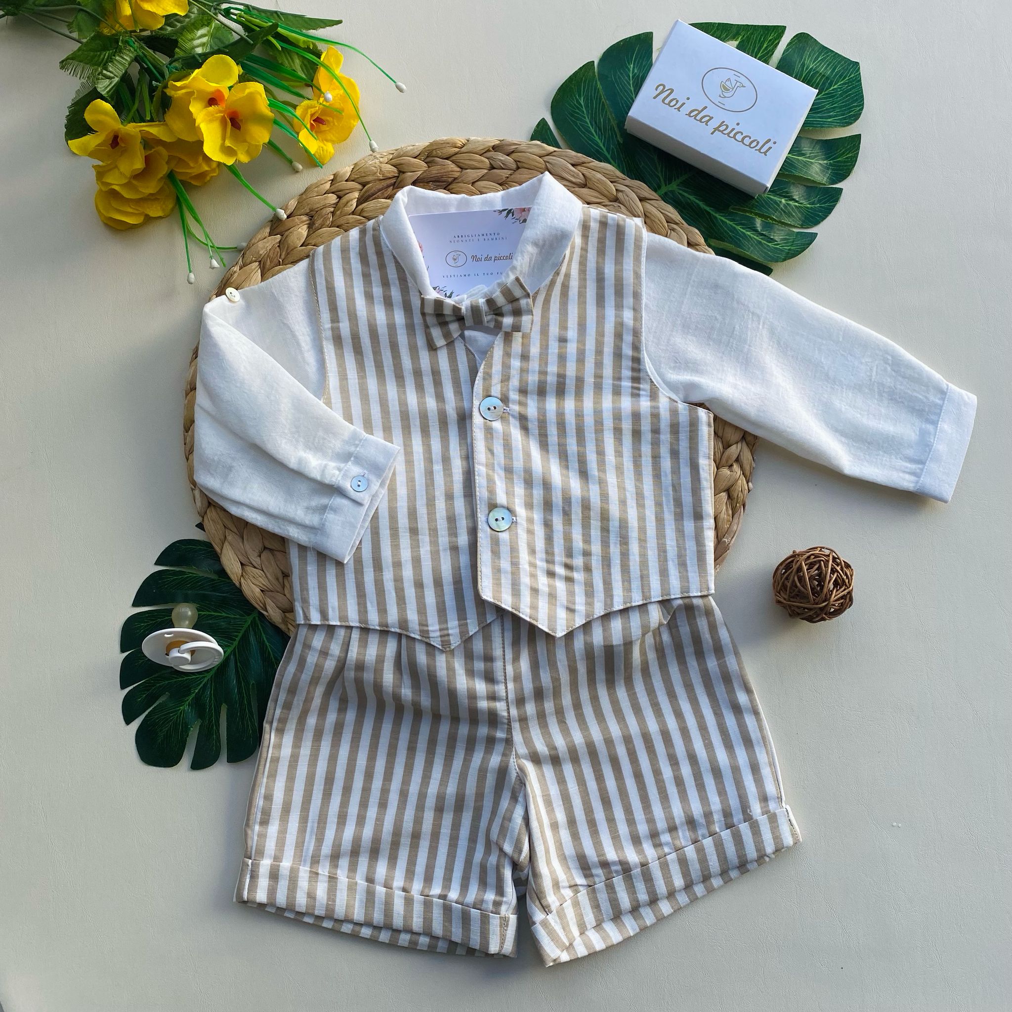 completo 3 pz in colorazione bianco e beige - Noi da piccoli