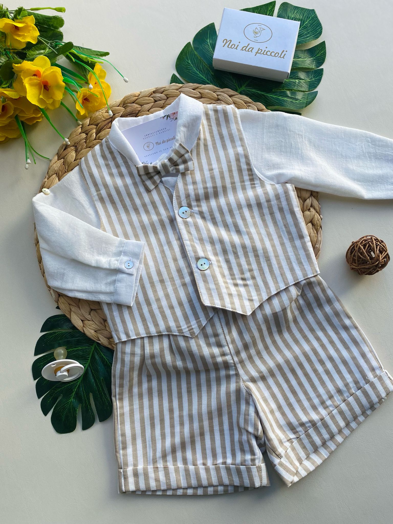 completo 3 pz in colorazione bianco e beige - Noi da piccoli