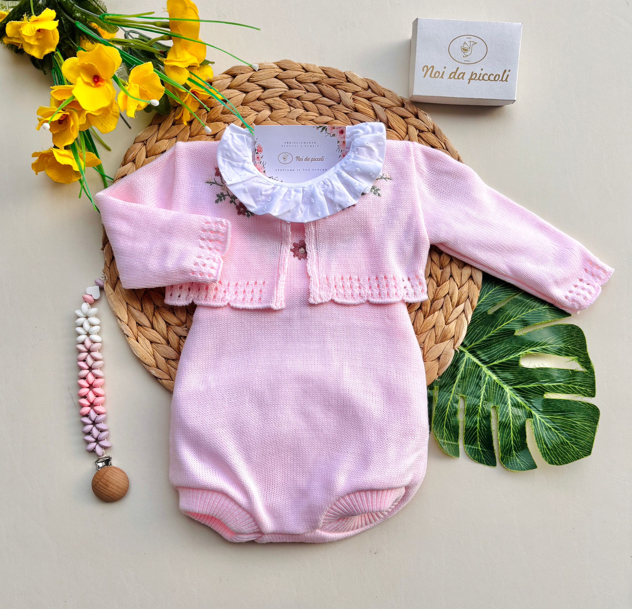 COMPLETO 3PZ RICAMATO FILATO CALDO ROSA - Noi da piccoli