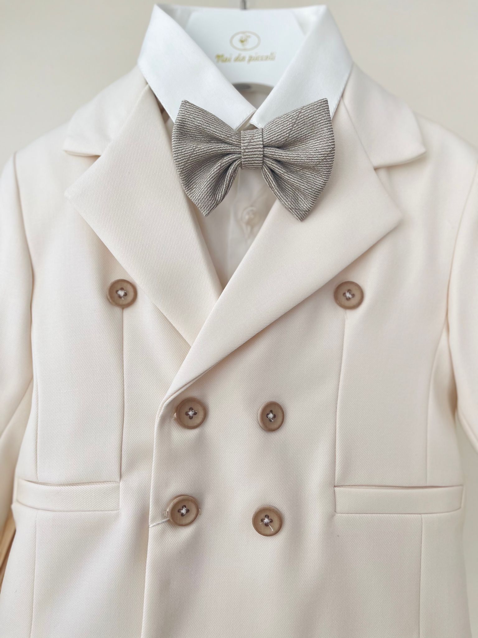 COMPLETO 4 PZ CERIMONIALE CON BOTTONCINI BEIGE - Noi da piccoli