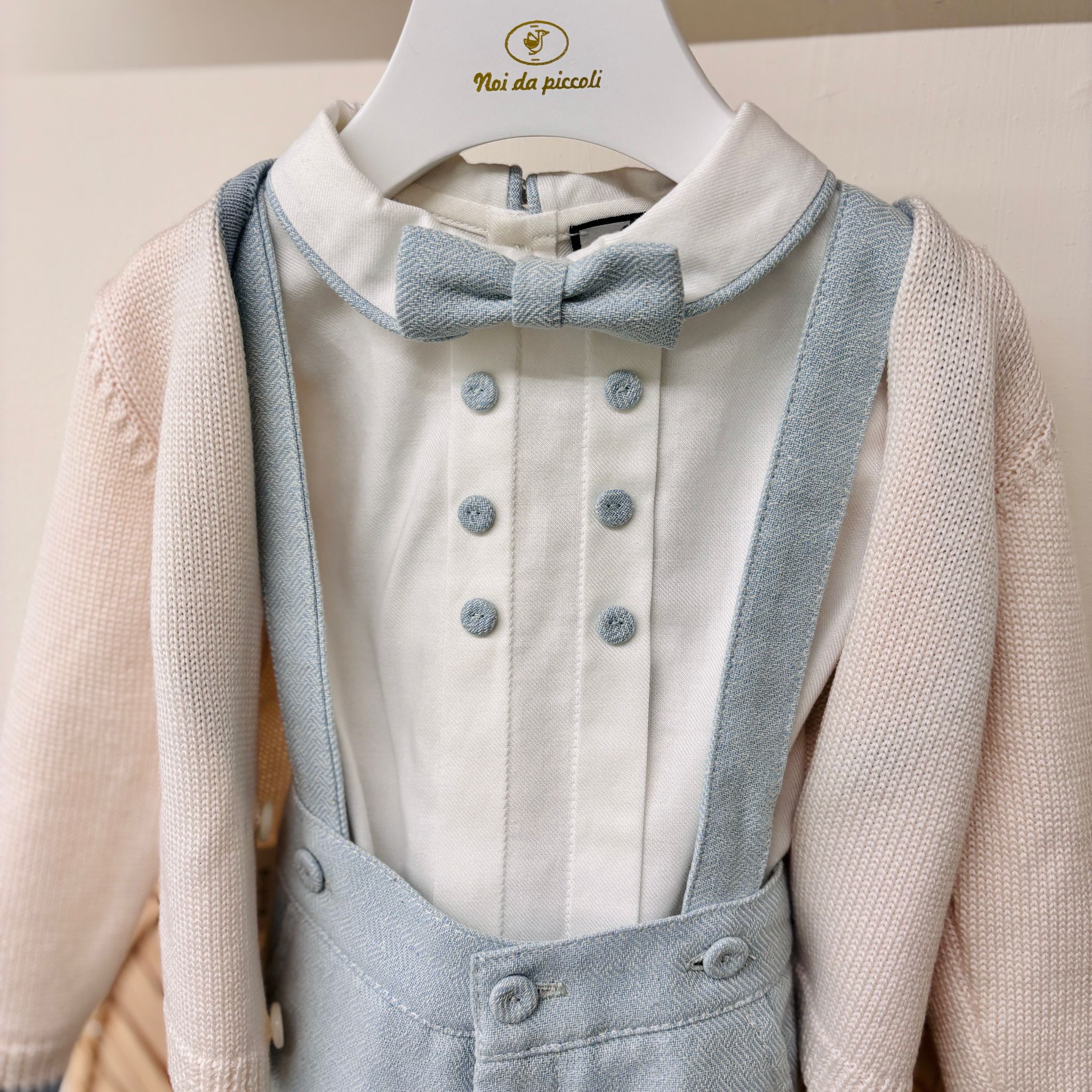 COMPLETO 4 PZ CERIMONIALE CON BOTTONCINI CREMA E VERDE - Noi da piccoli