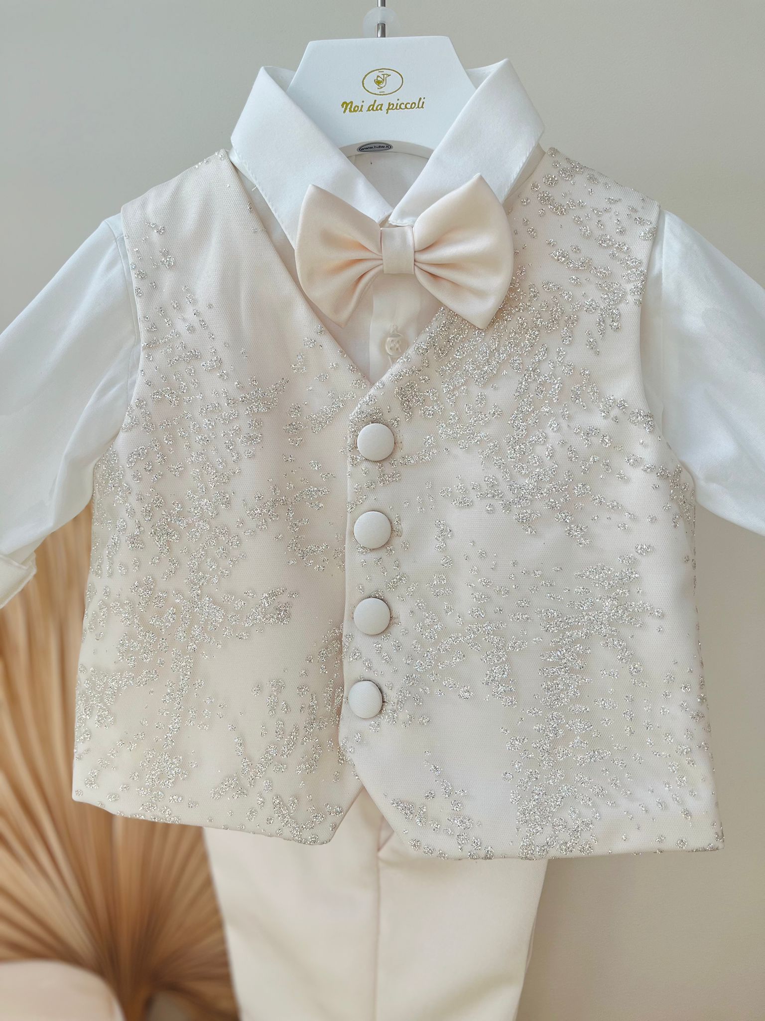 COMPLETO 5 PZ CERIMONIALE CON BRILLANTINI CREMA - Noi da piccoli