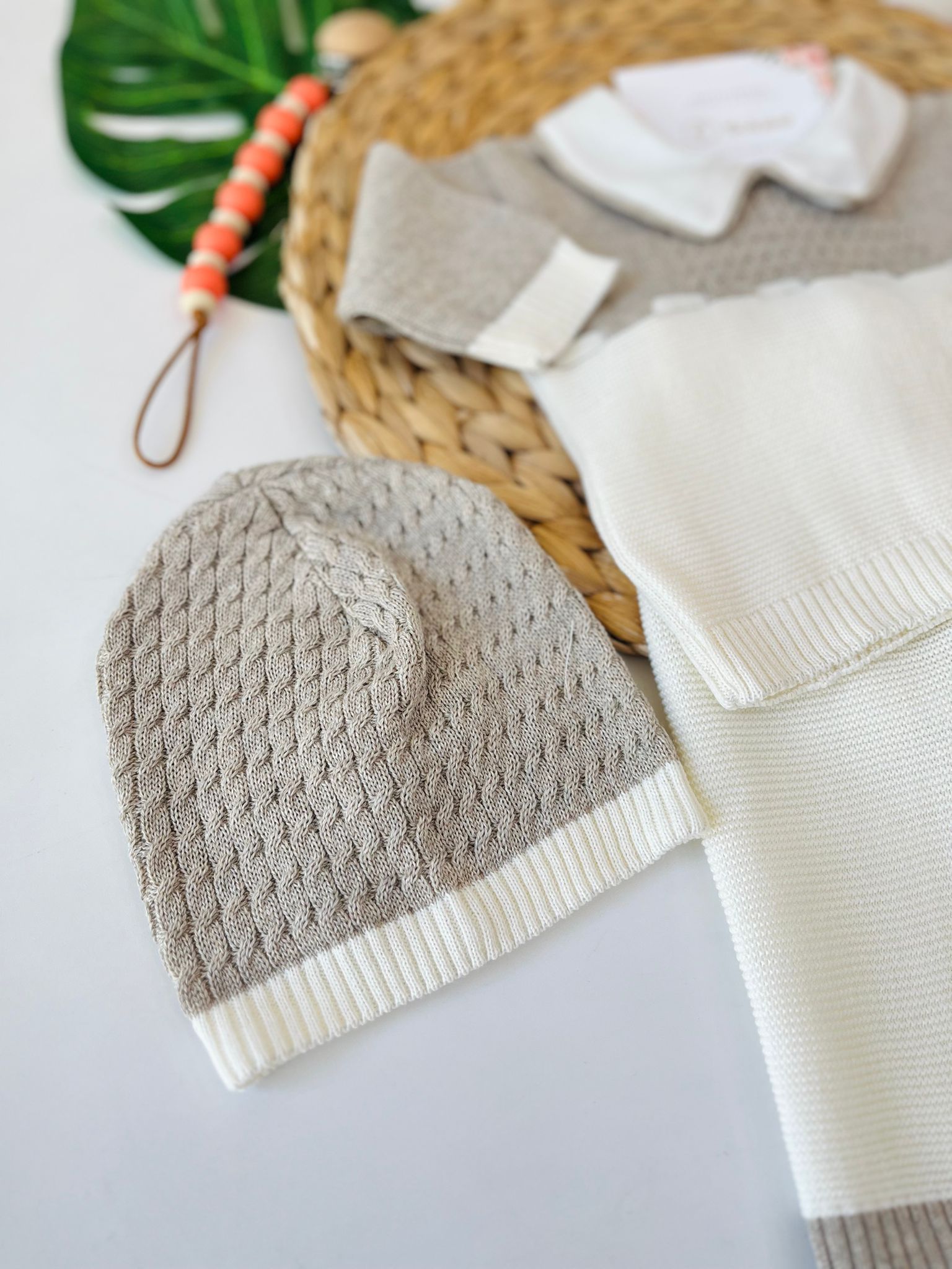 COMPLETO CON PARURE FILATO CALDO PANNA TORTORA - Noi da piccoli