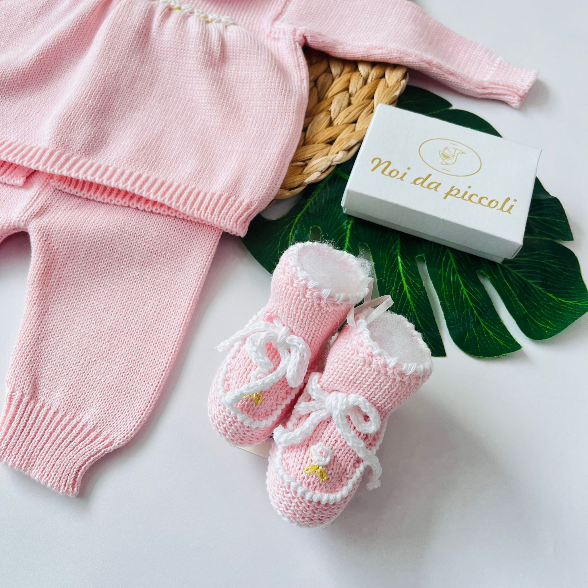 COMPLETO CON PARURE GINEVRA 100% FILO DI COTONE ROSA - Noi da piccoli