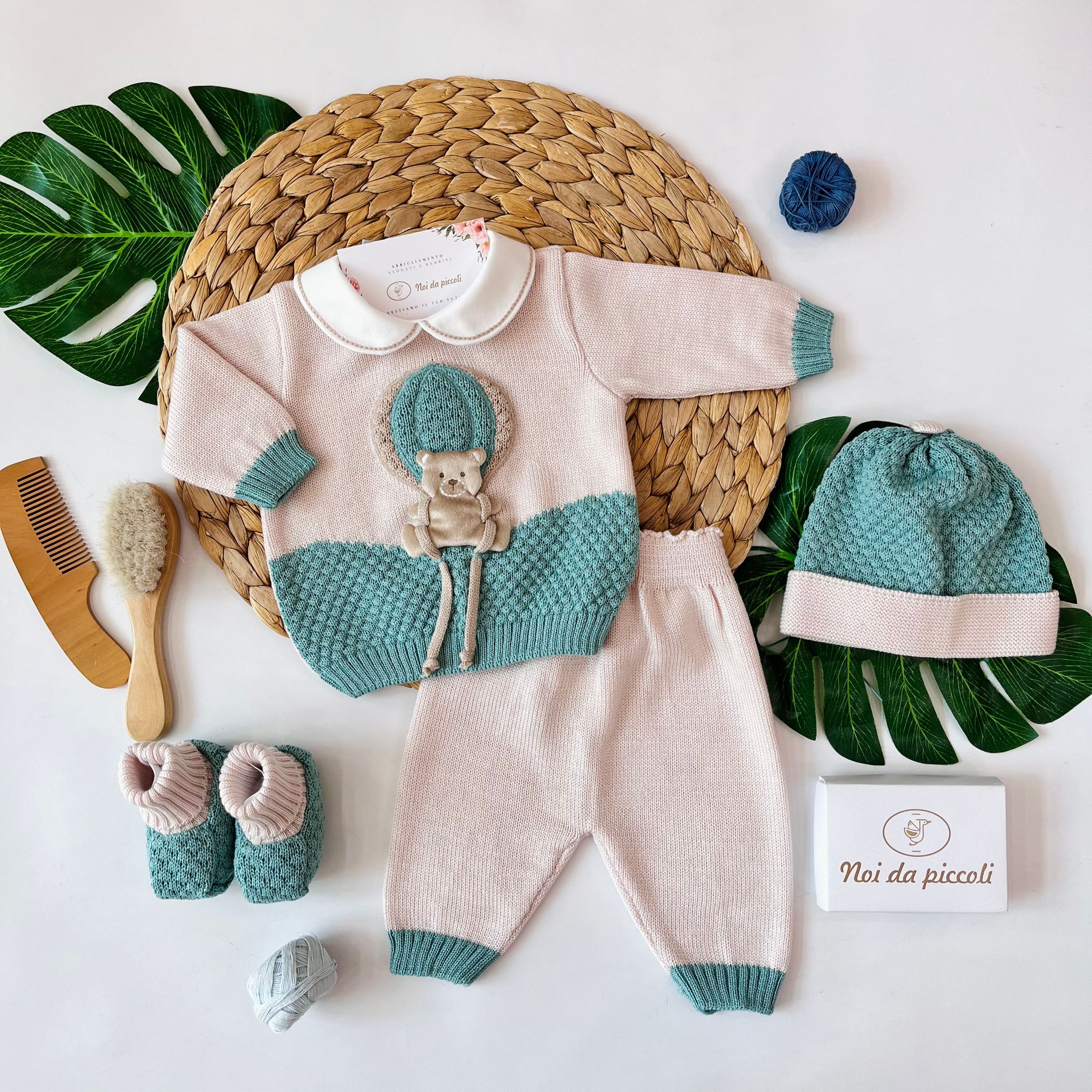 COMPLETO CON PARURE NATURALBIO 100% LANA VERDE SALVIA - Noi da piccoli