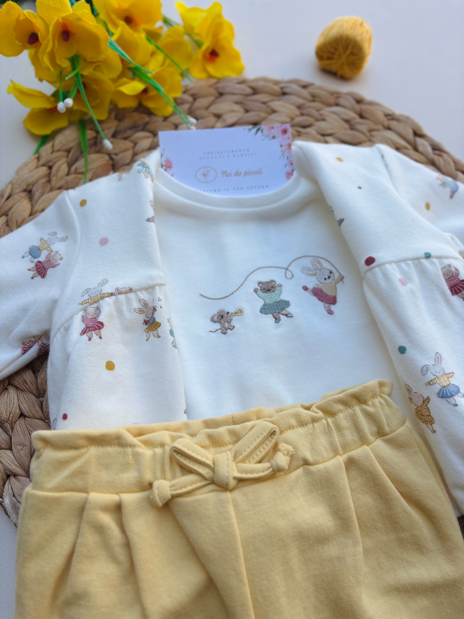 COMPLETO panna e giallo - Noi da piccoli