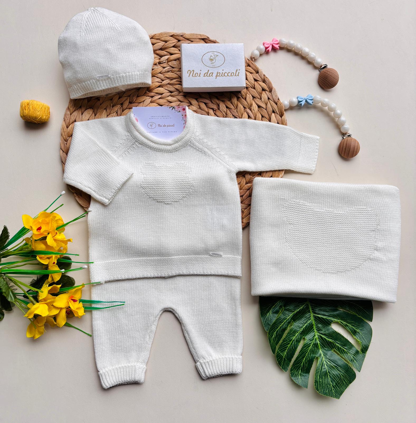 COORDINATO NASCITA FILATO CALDO LATTE - Noi da piccoli