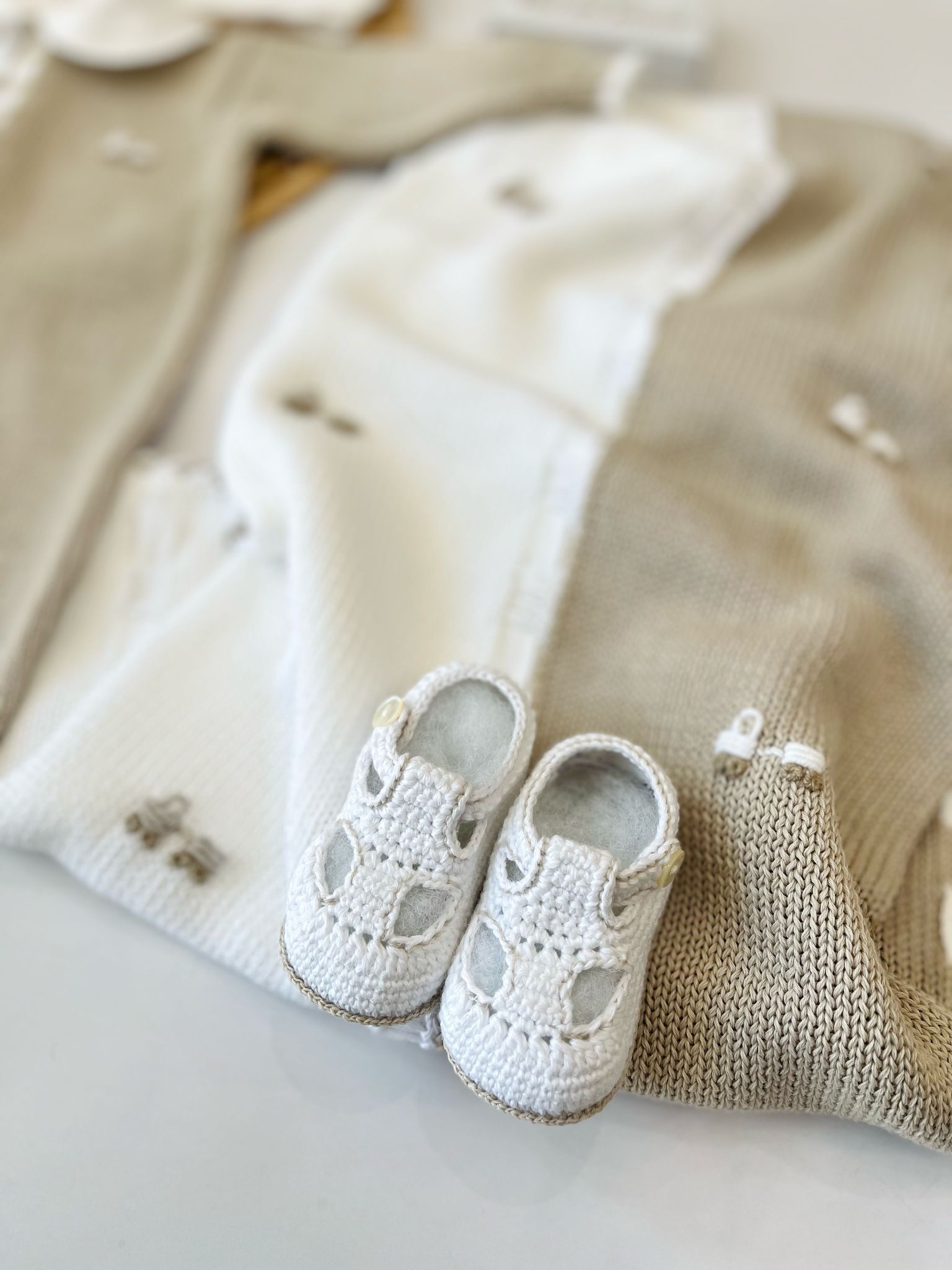 COORDINATO REALIZZATO A MANO 100% FILO DI COTONE Bianco - Noi da piccoli