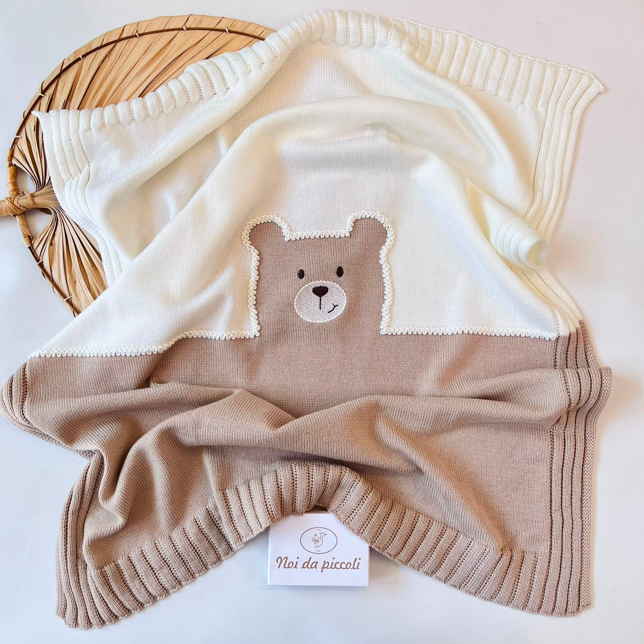 COPERTINA 100% LANA BEIGE ORSETTO HUG - Noi da piccoli