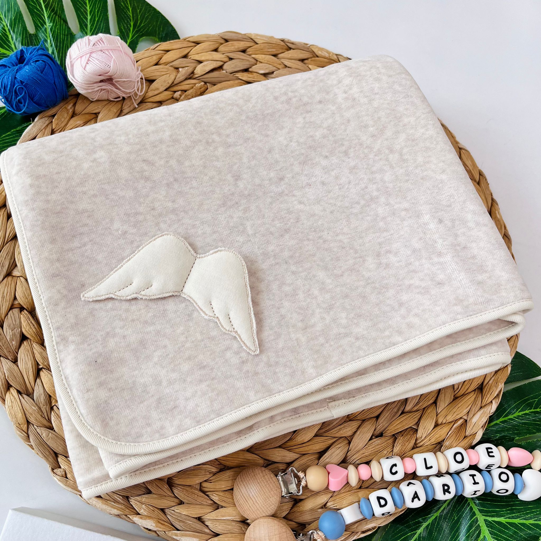 COPERTINA ANGEL CINIGLIA BEIGE - Noi da piccoli