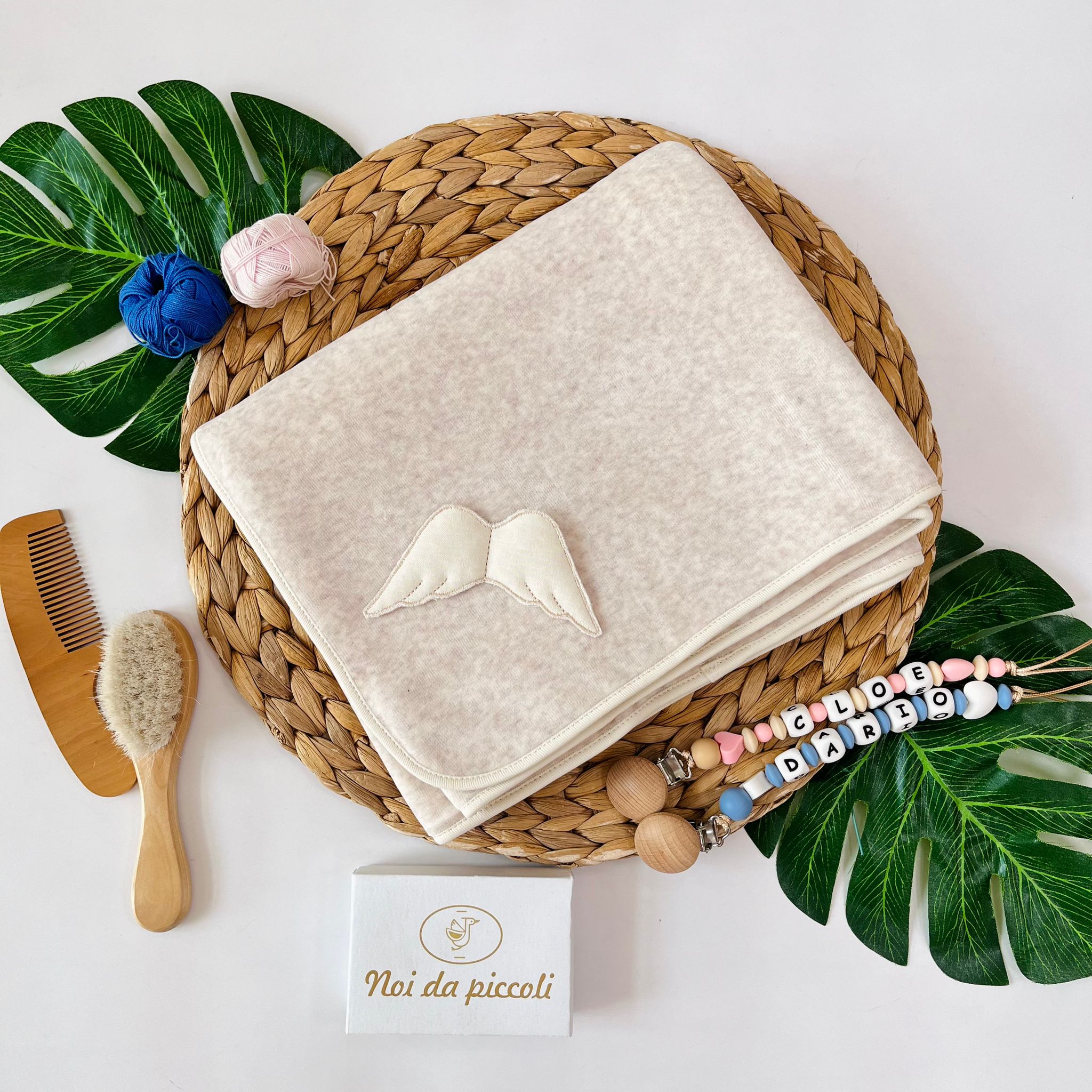 COPERTINA ANGEL CINIGLIA BEIGE - Noi da piccoli