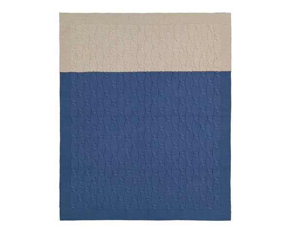 COPERTINA BEIGE E AVION IN FILATO CALDO - Noi da piccoli