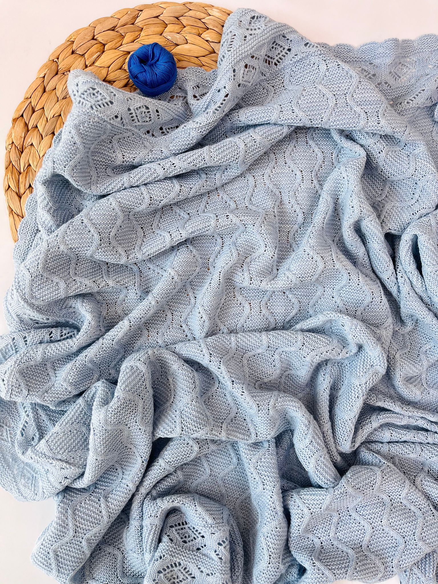 copertina FILATO CALDO POLVERE INTRECCIO - Noi da piccoli