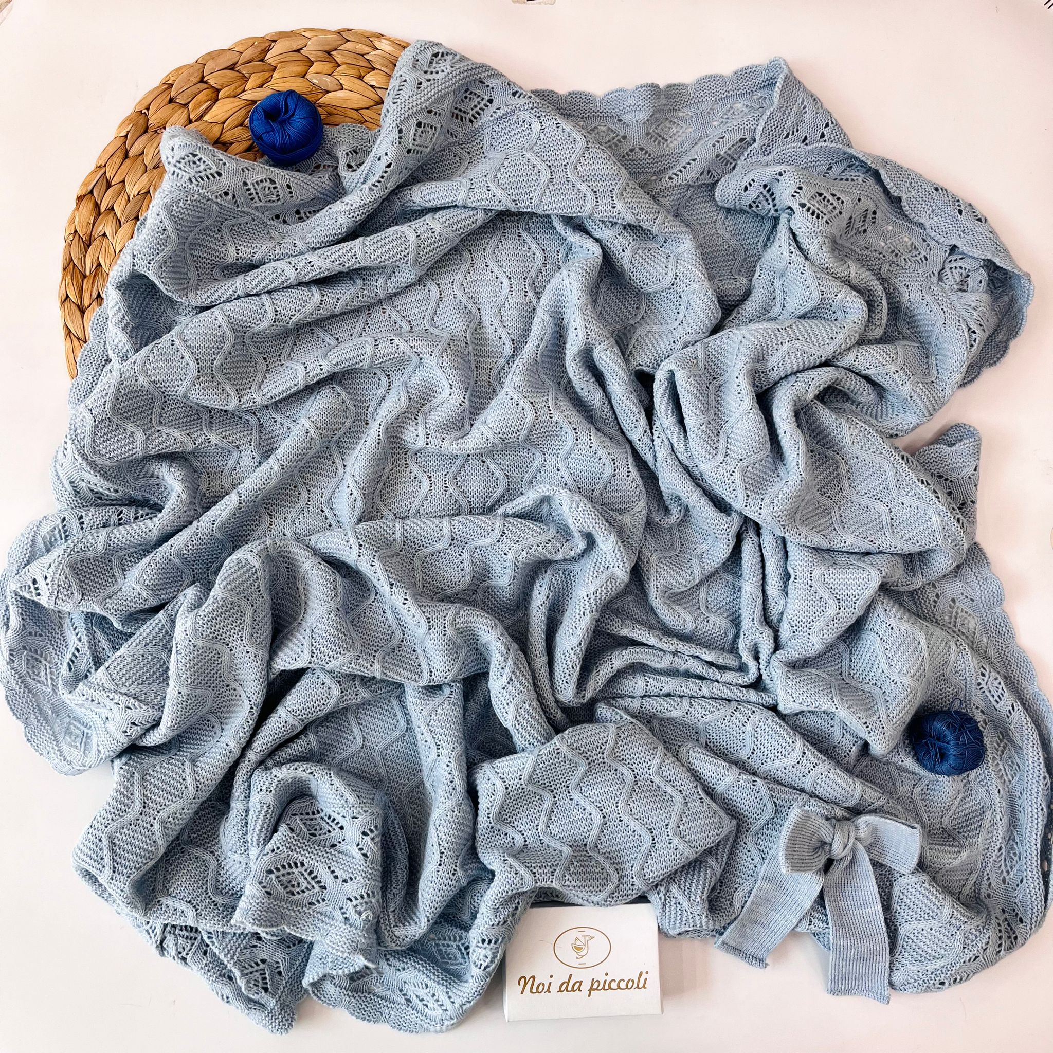 copertina FILATO CALDO POLVERE INTRECCIO - Noi da piccoli