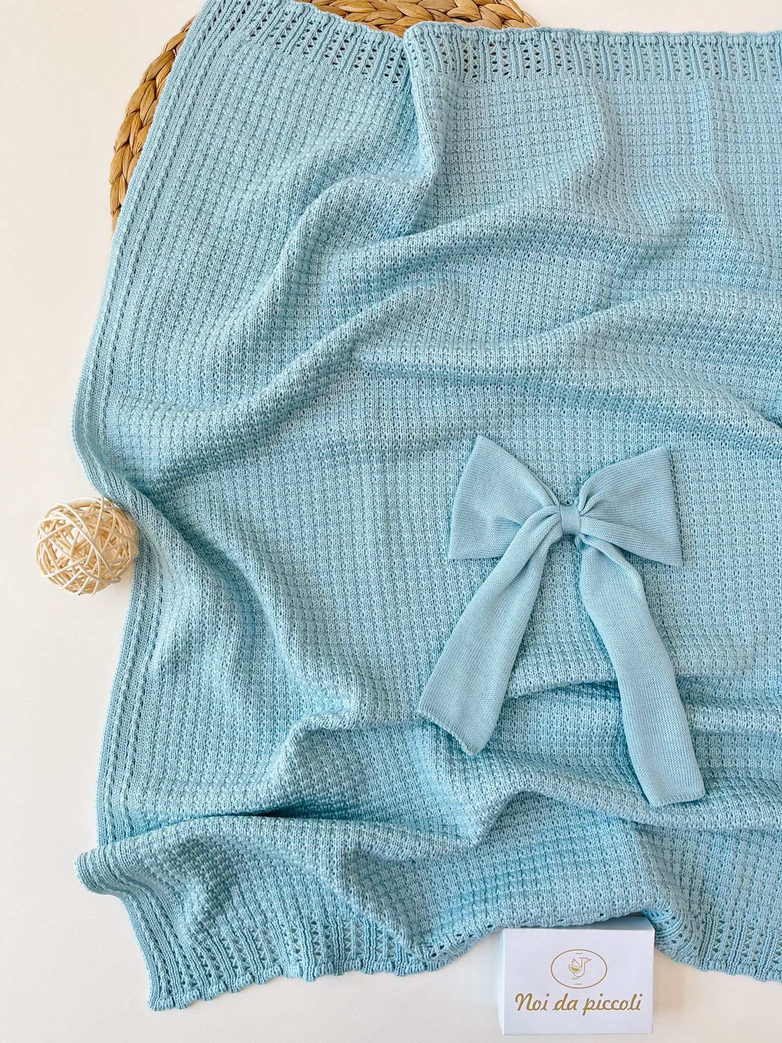 COPERTINA FIOCCONE 100% LANA ACQUA MARINA - Noi da piccoli