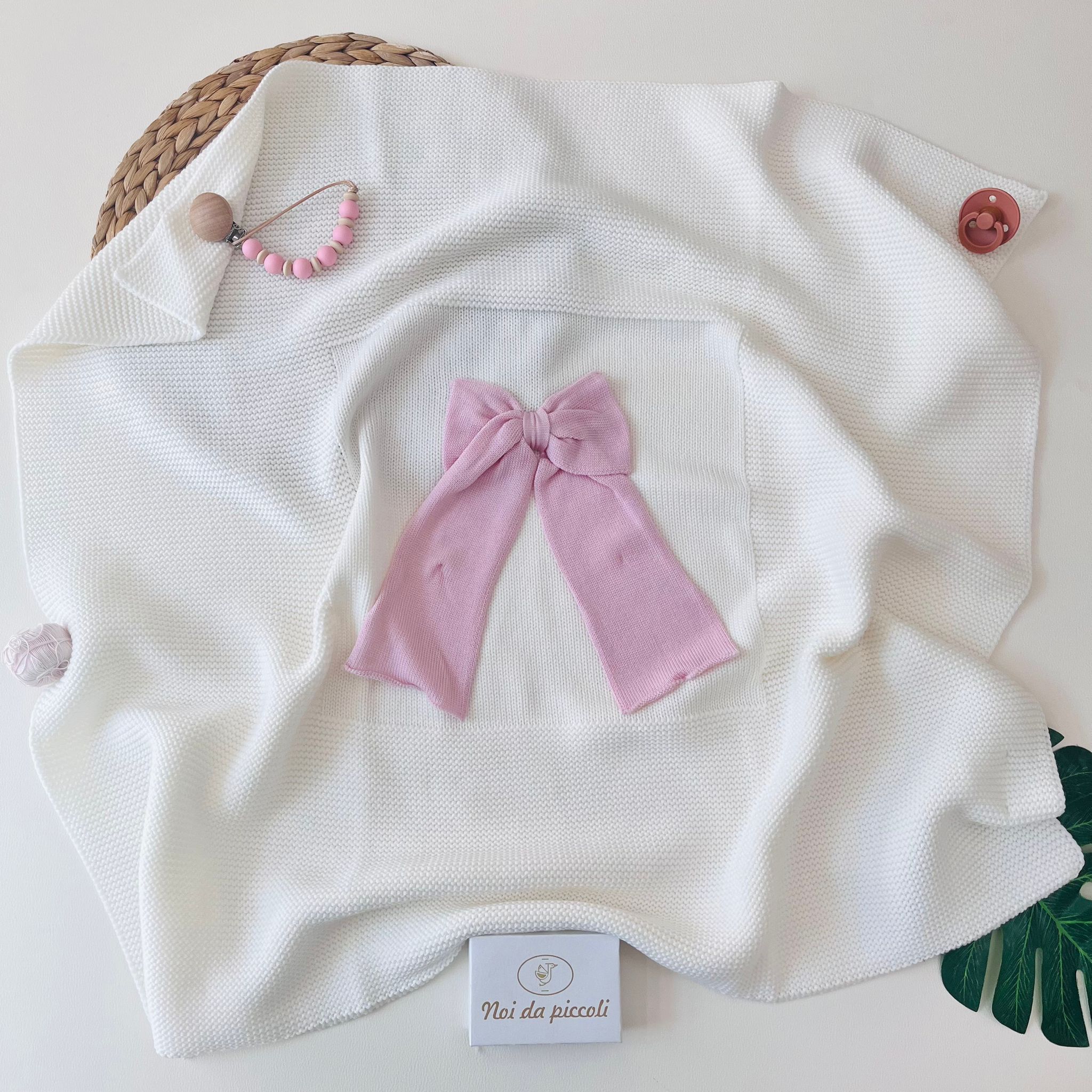 COPERTINA FIOCCONE 100% lana merino extrafine ROSA E PANNA - Noi da piccoli