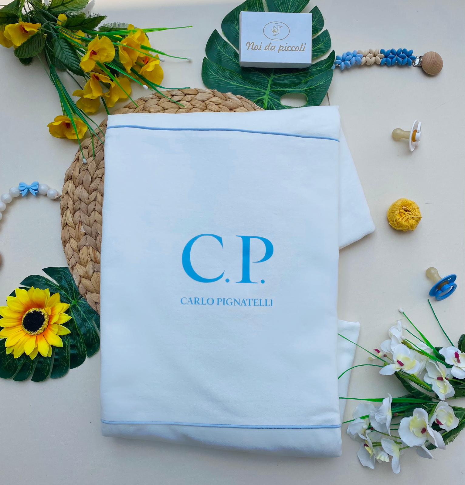 COPERTINA IN CALDO COTONE BIANCO E CIELO - Noi da piccoli