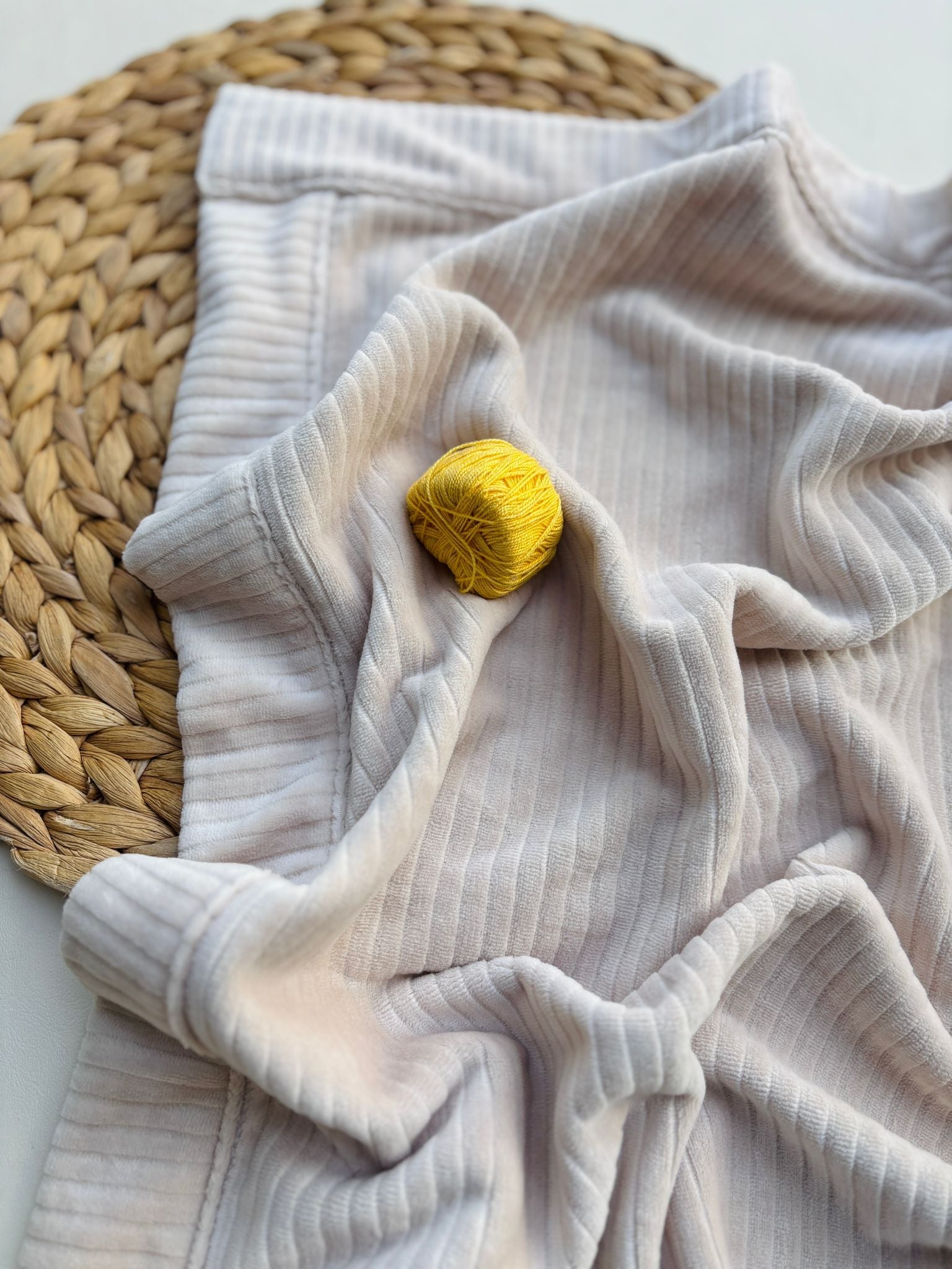 COPERTINA IN CINIGLIA A COSTINE BEIGE - Noi da piccoli