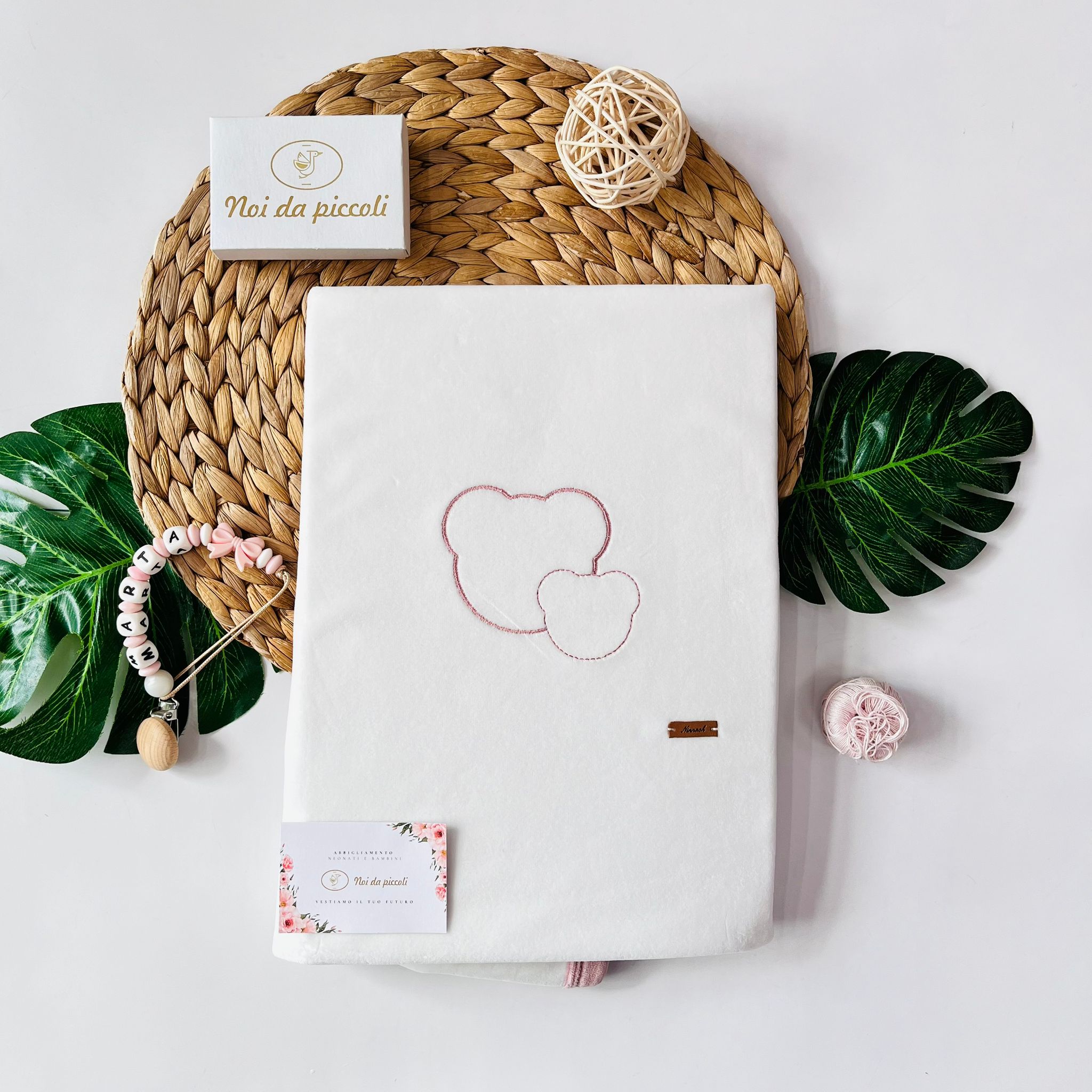 COPERTINA IN CINIGLIA CON ORSETTI PANNA ROSA - Noi da piccoli