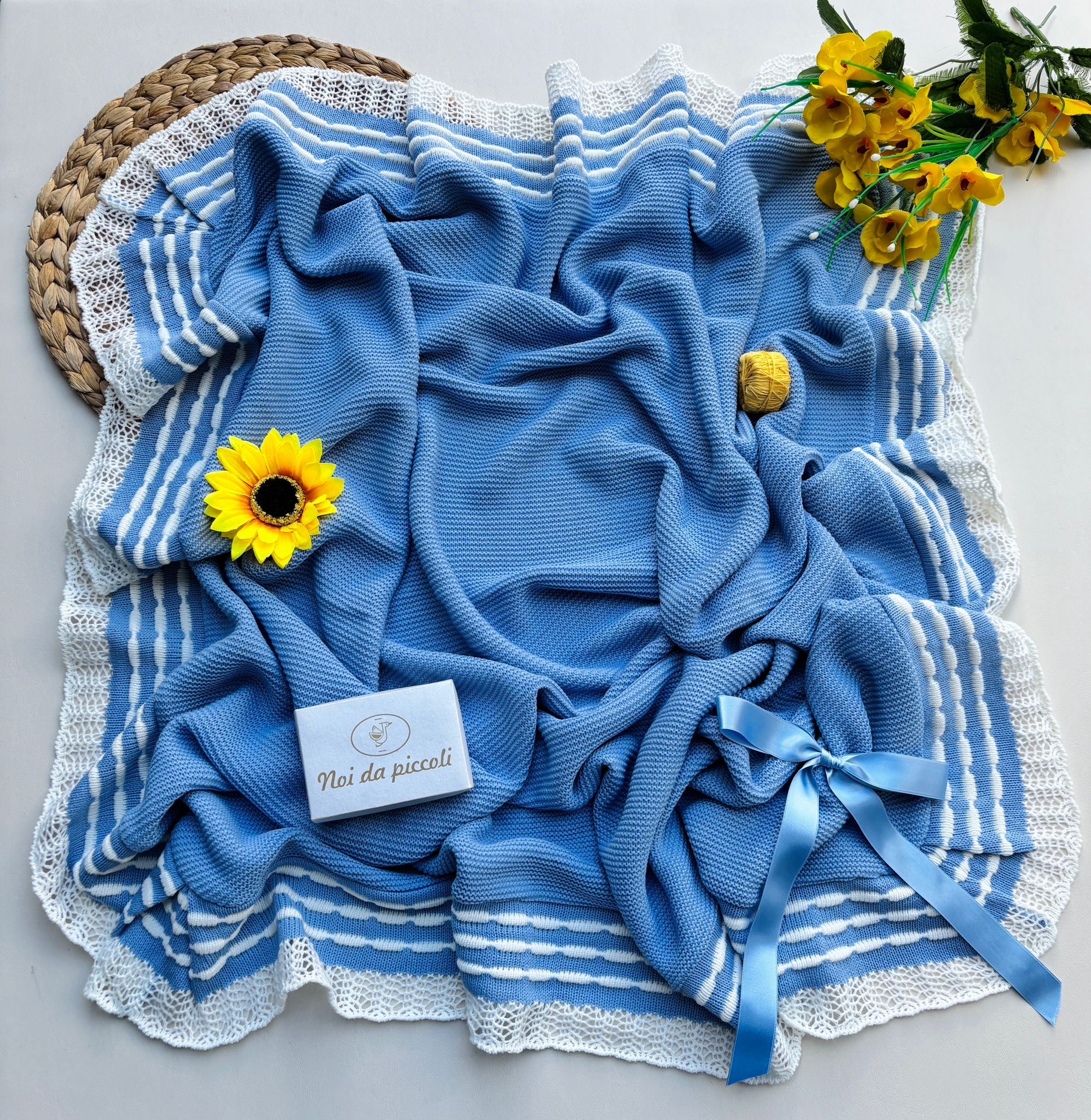 COPERTINA IN FILATO CALDO CIELO - Noi da piccoli